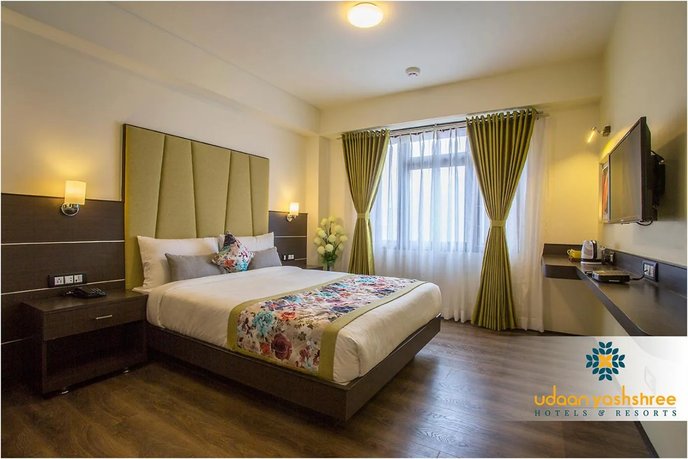 Bed in Udaan Woodberry Hotel & Spa