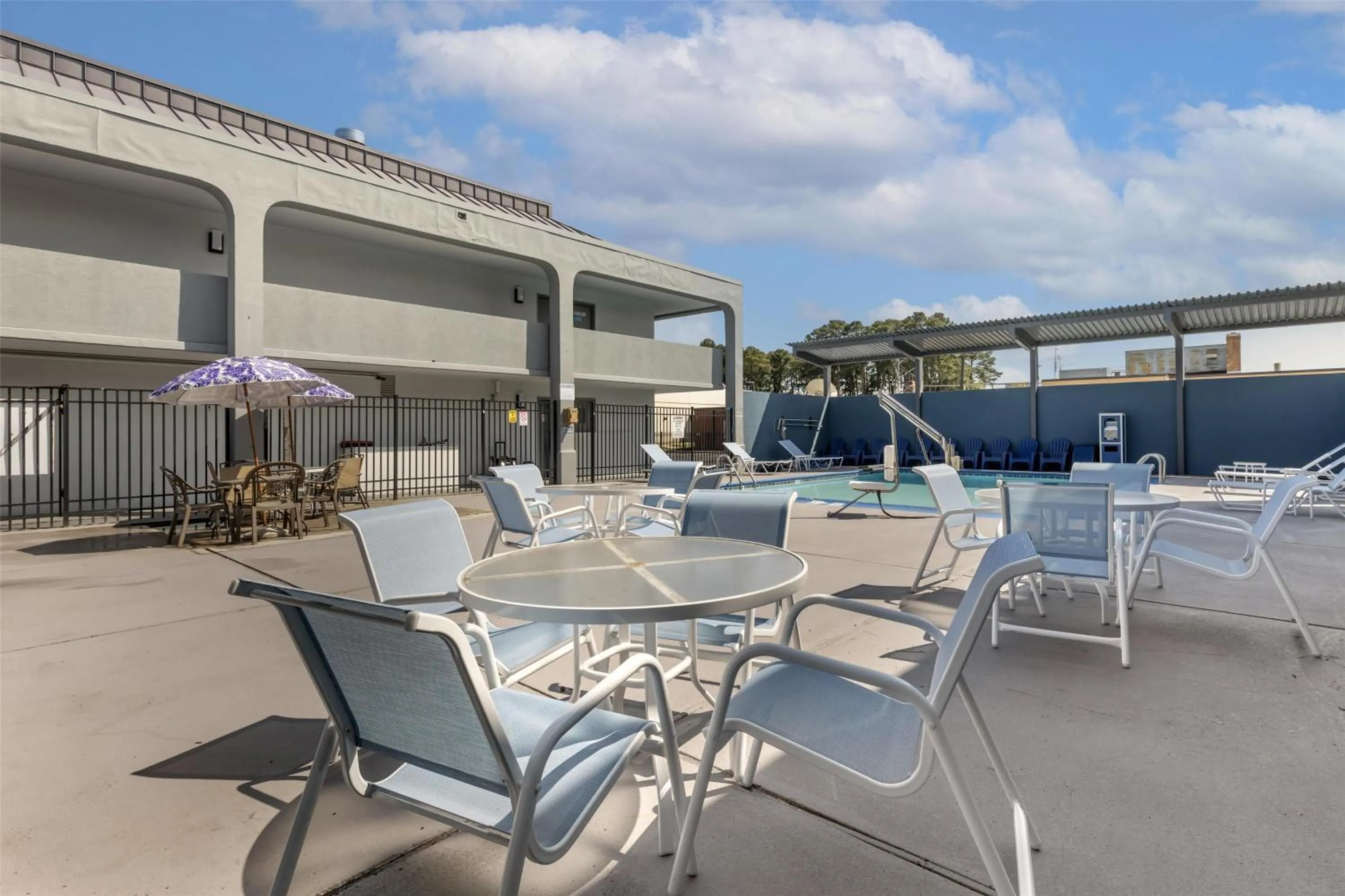 Pool view in Best Western Salisbury Plaza