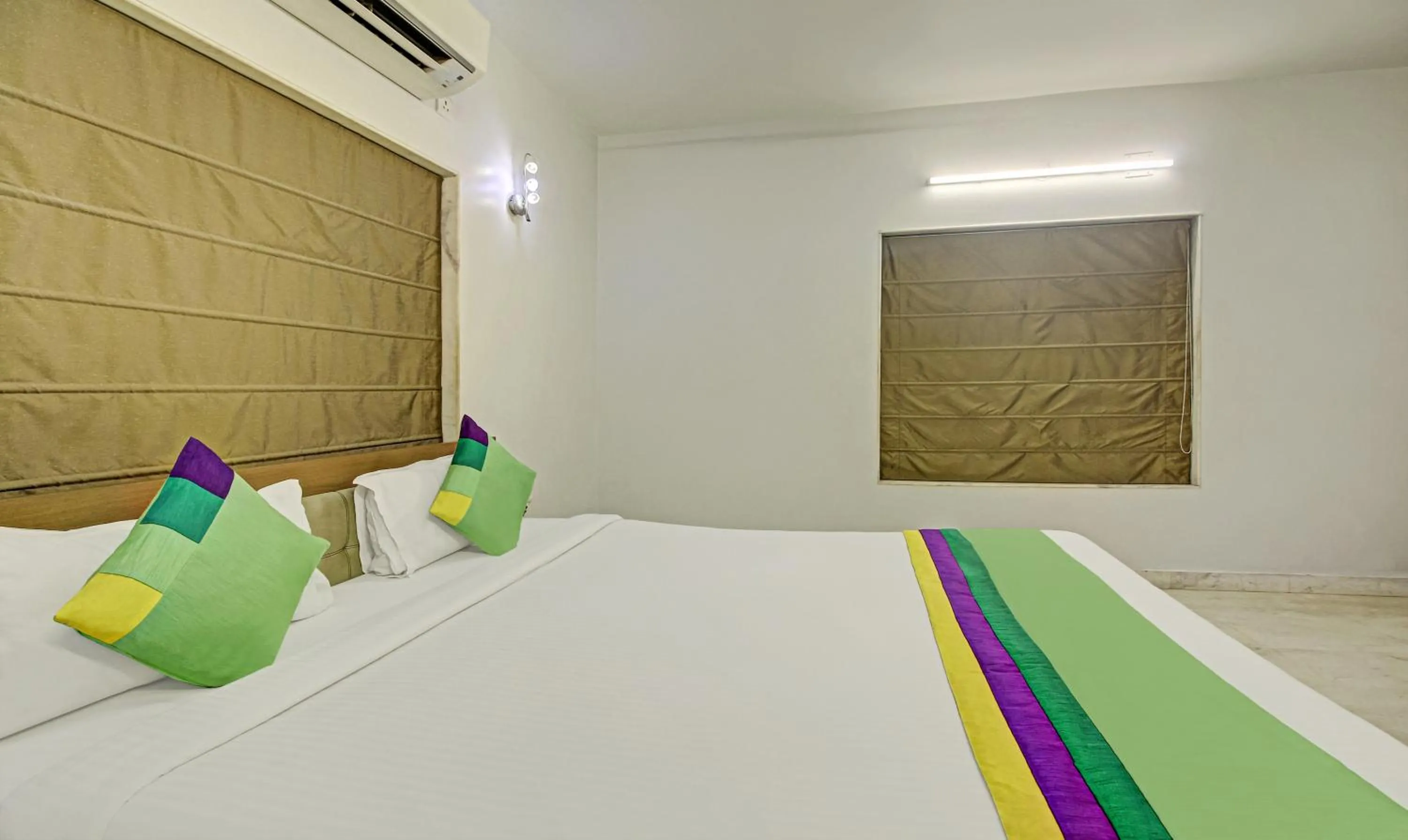 Bedroom, Bed in Treebo Sreemaa Newtown Near Biswa Bangla Gate