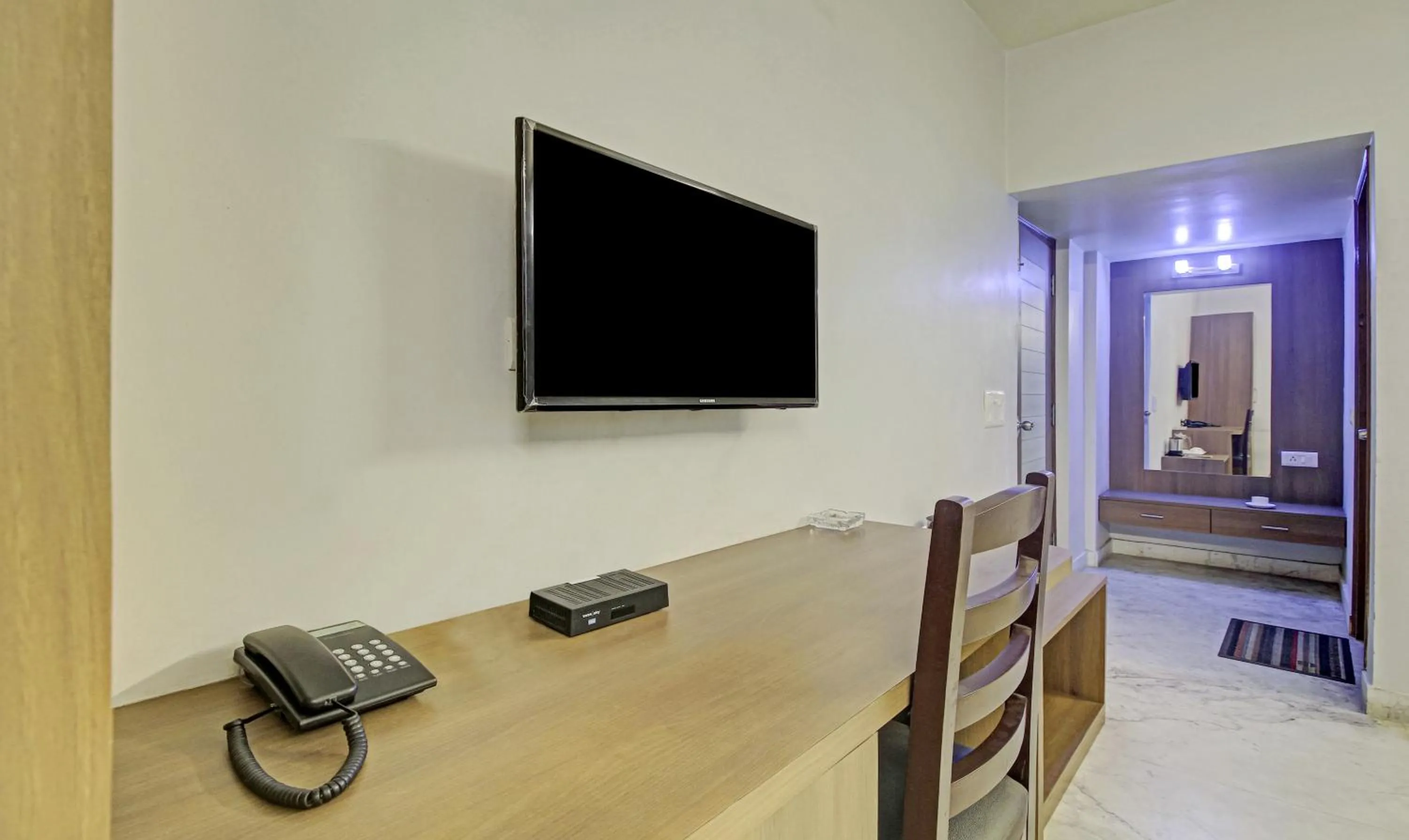 Bedroom in Treebo Sreemaa Newtown Near Biswa Bangla Gate