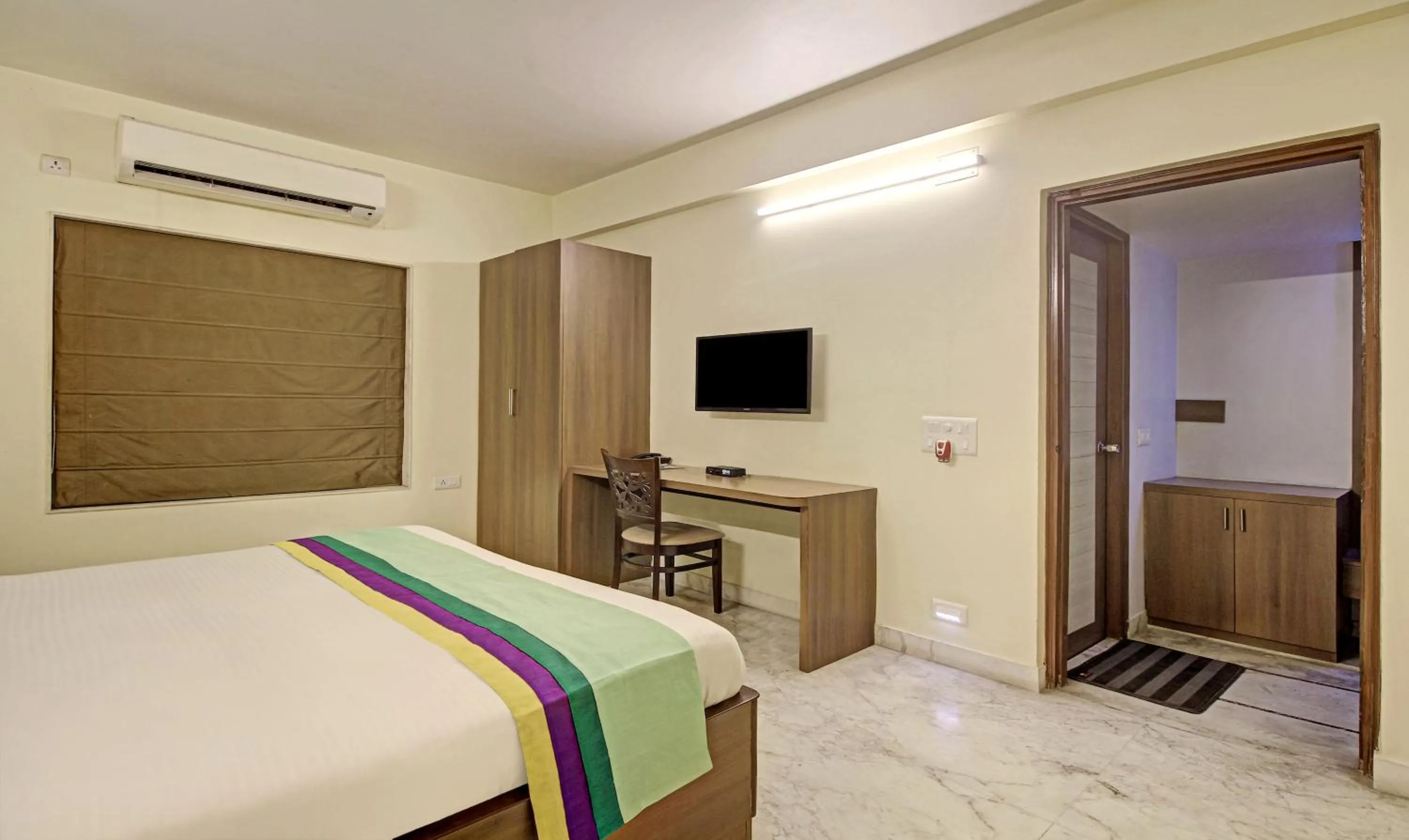 Bedroom, Bed in Treebo Sreemaa Newtown Near Biswa Bangla Gate