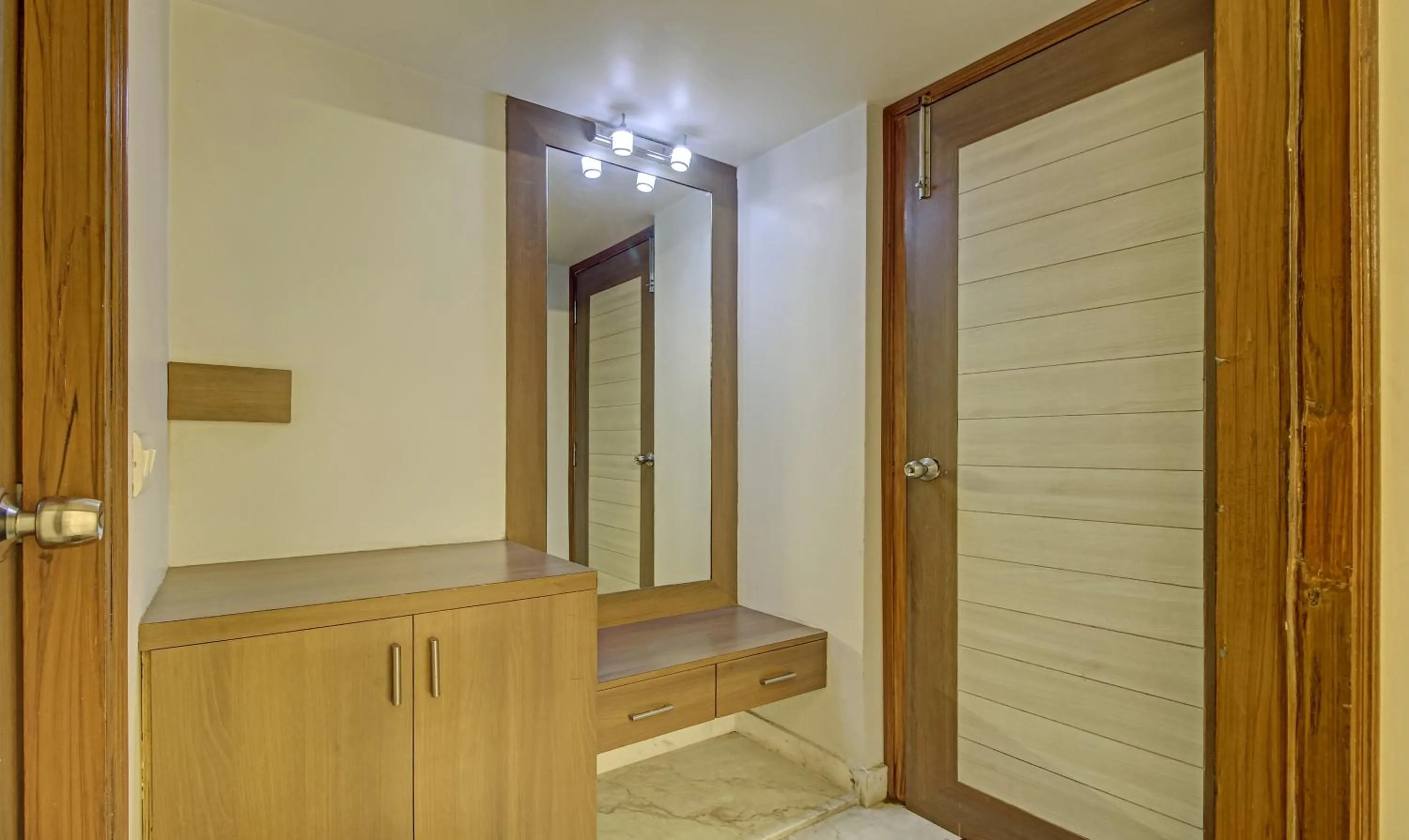 Bedroom in Treebo Sreemaa Newtown Near Biswa Bangla Gate