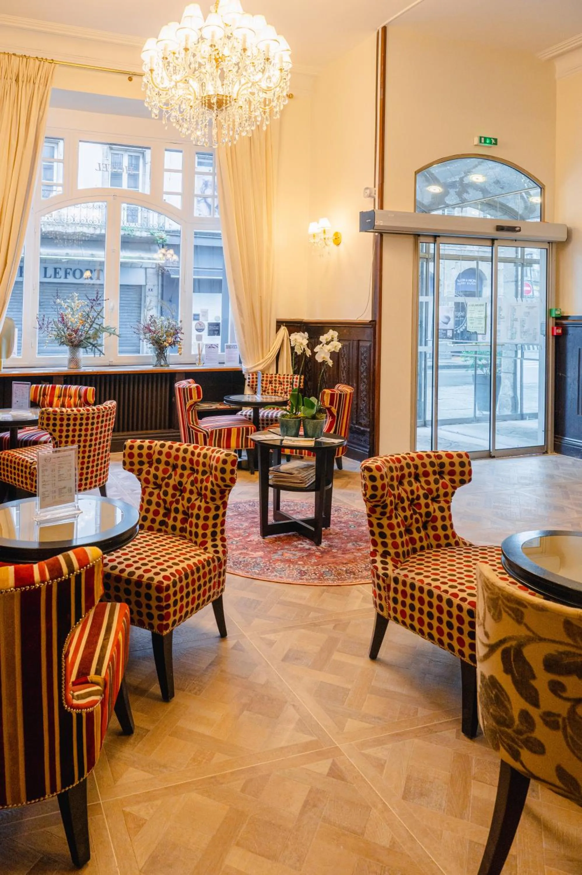 Living room in Grand Hôtel de l'Europe - Morlaix Centre
