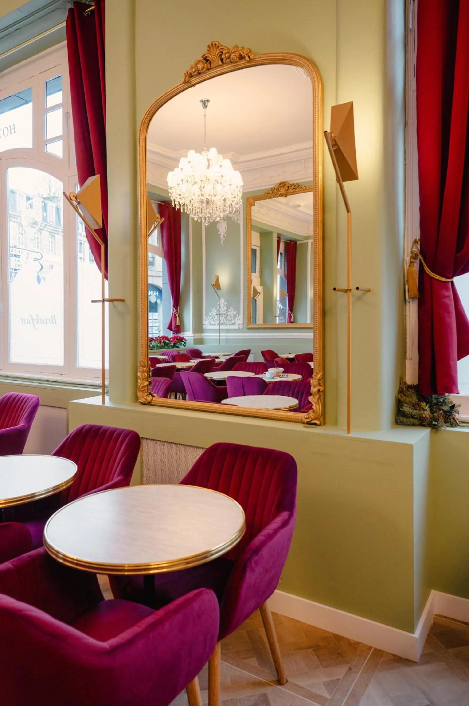 Property building in Grand Hôtel de l'Europe - Morlaix Centre