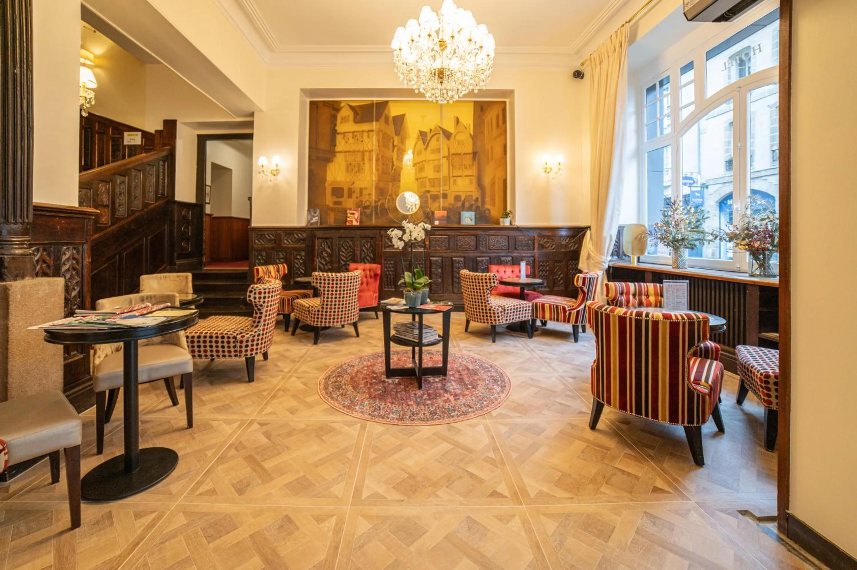 Living room in Grand Hôtel de l'Europe - Morlaix Centre
