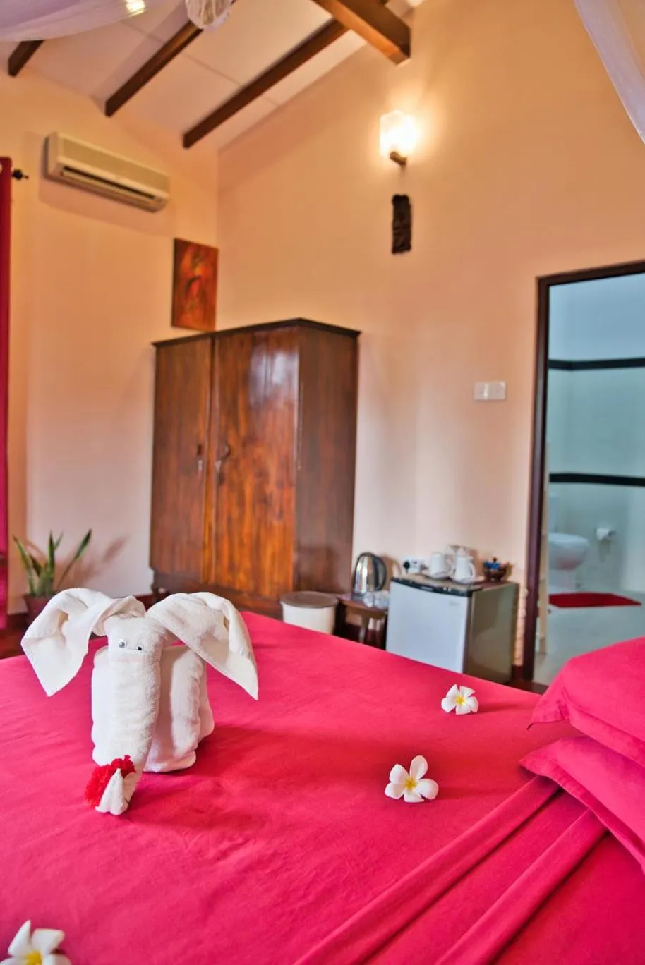 Bedroom, Bed in Sri Lancashire Guest House