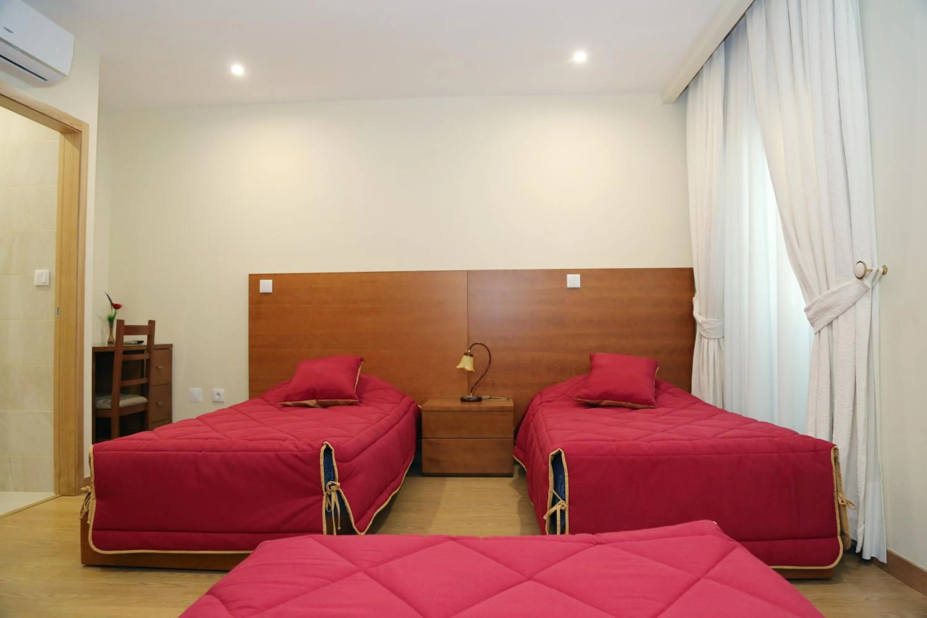 Bed in Colina do Ave Alojamento Local