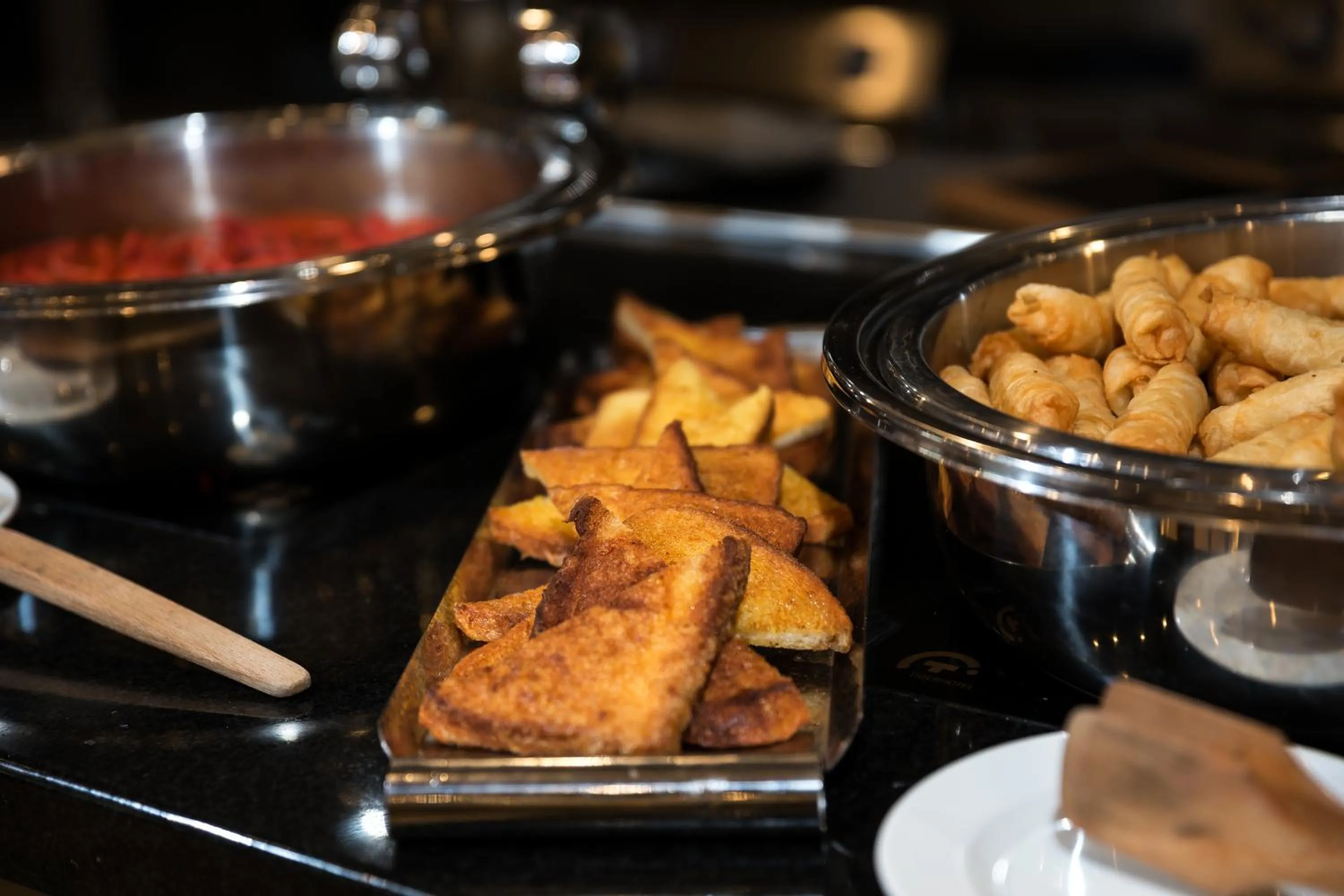 Restaurant/places to eat in Radisson Blu Hotel, Diyarbakir