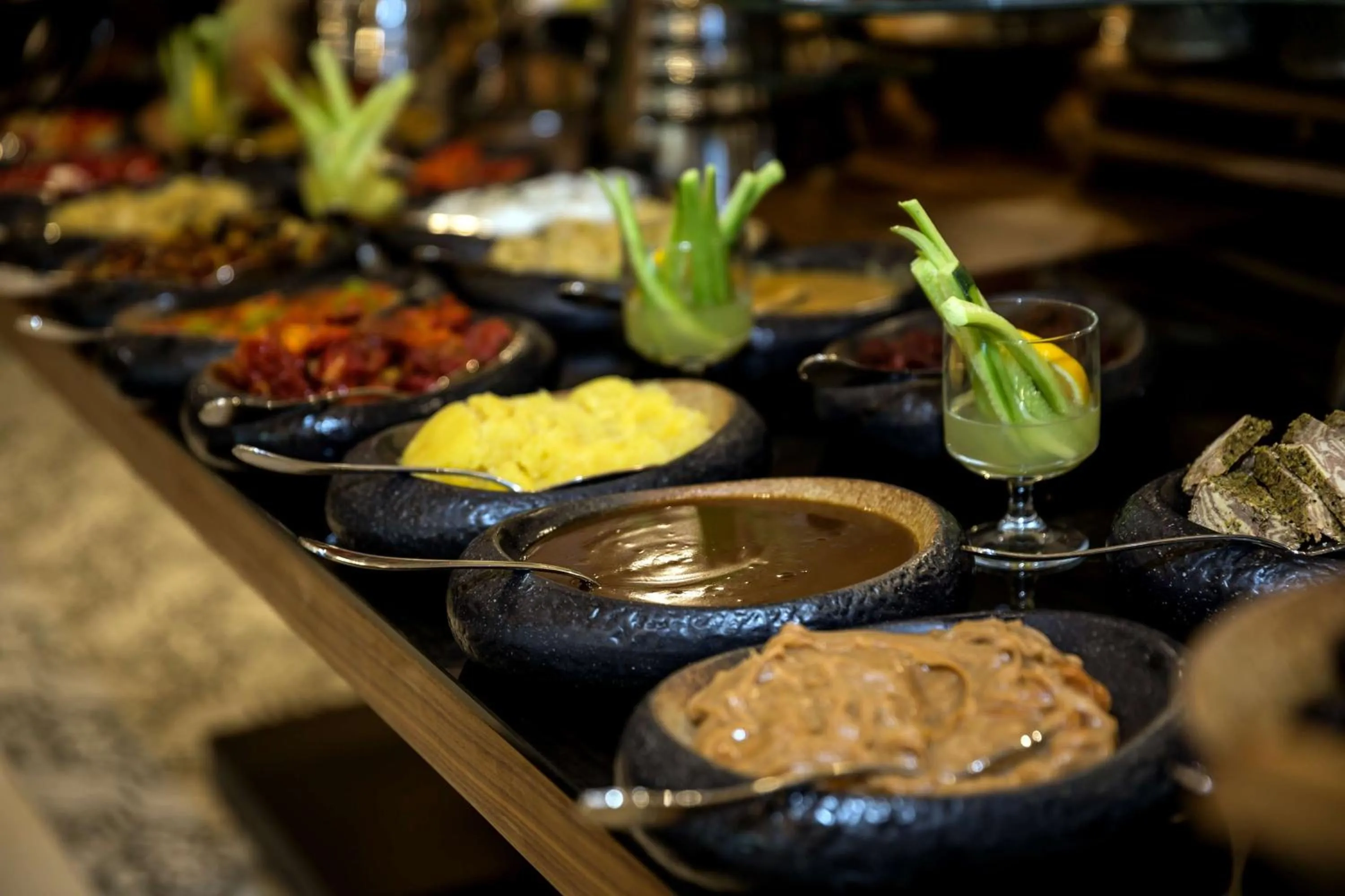 Restaurant/places to eat in Radisson Blu Hotel, Diyarbakir