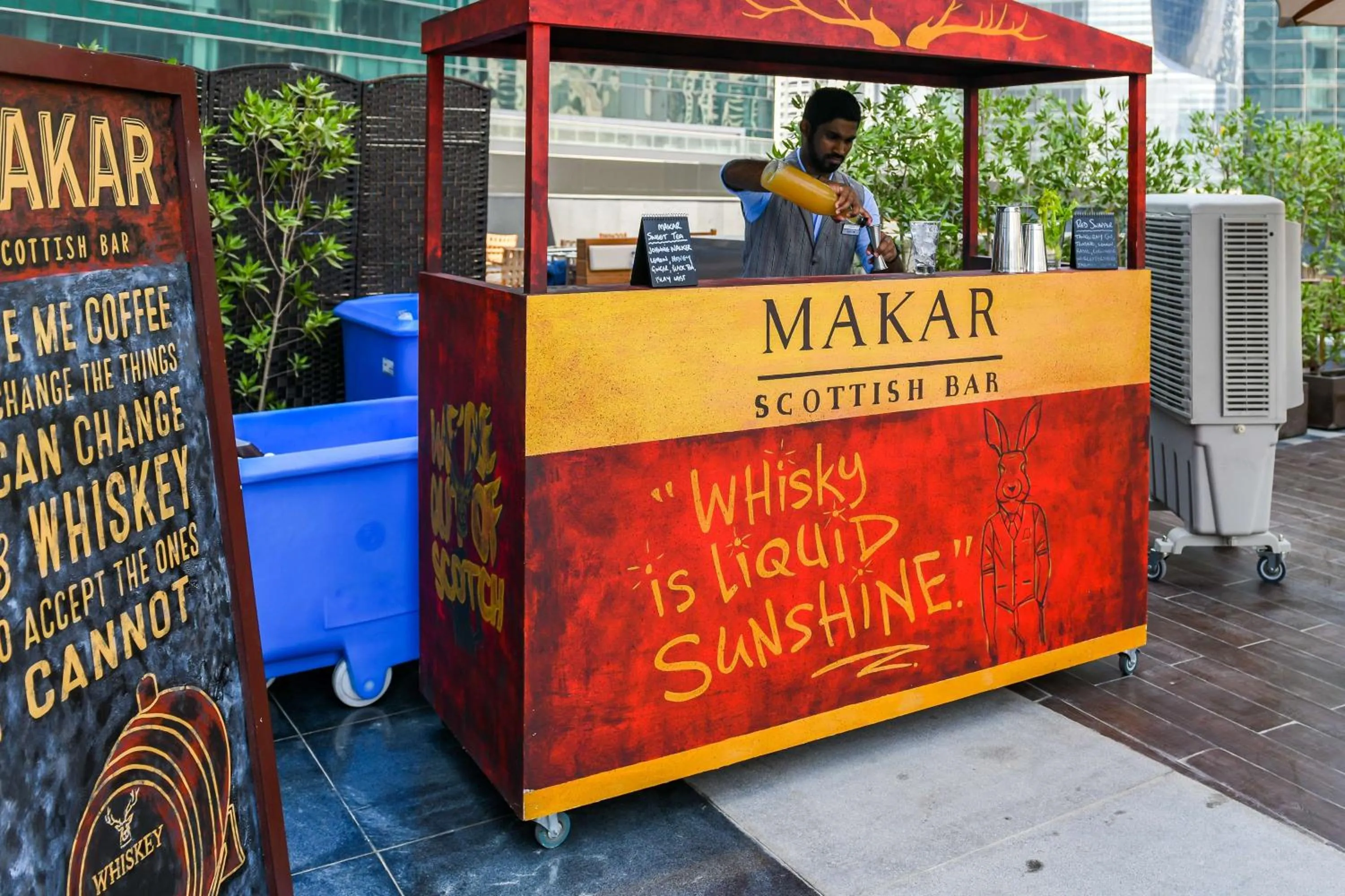 Restaurant/places to eat in Radisson Blu Hotel, Dubai Waterfront