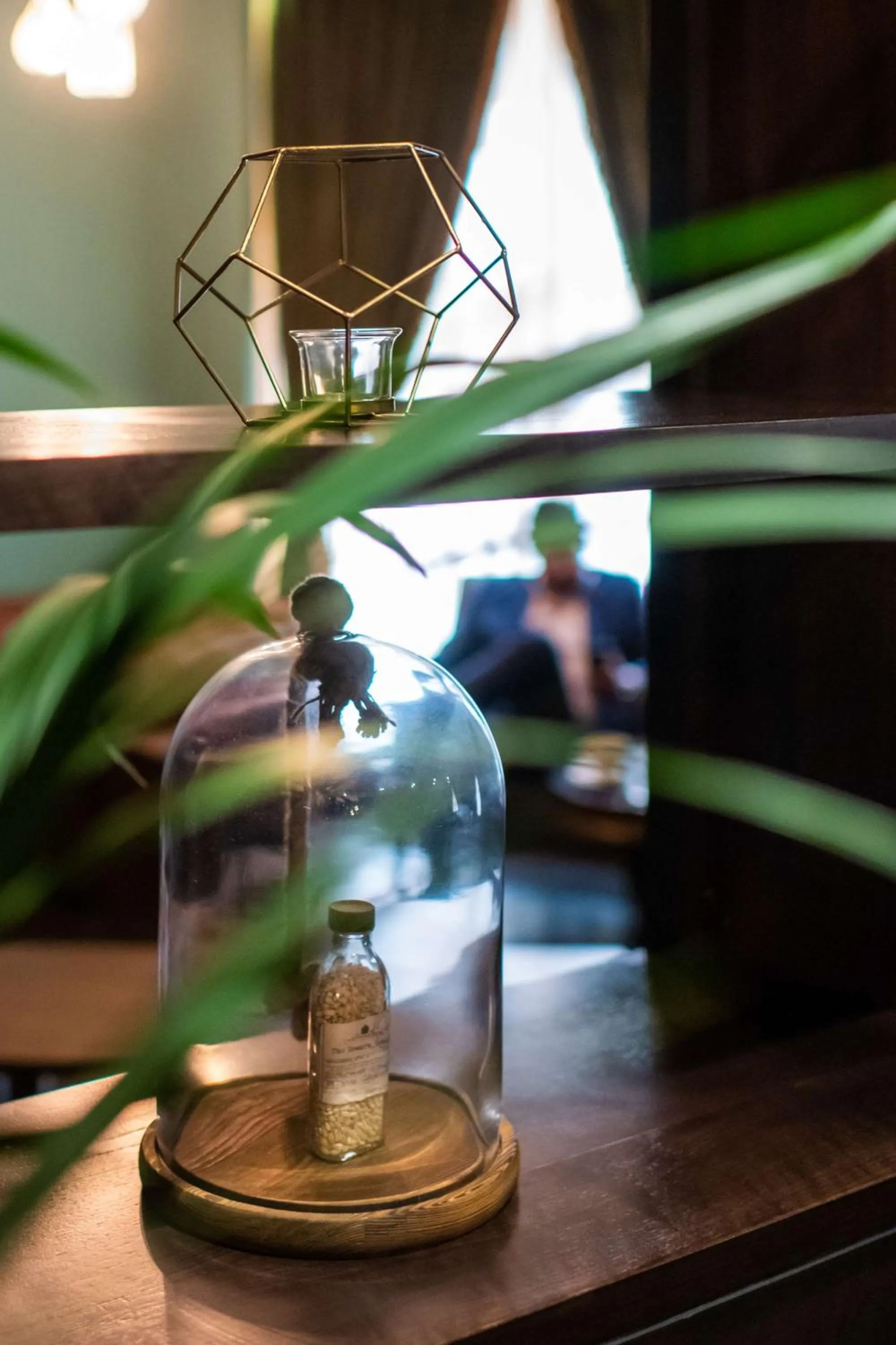 Lounge or bar in Radisson Blu Hotel, Dubai Waterfront