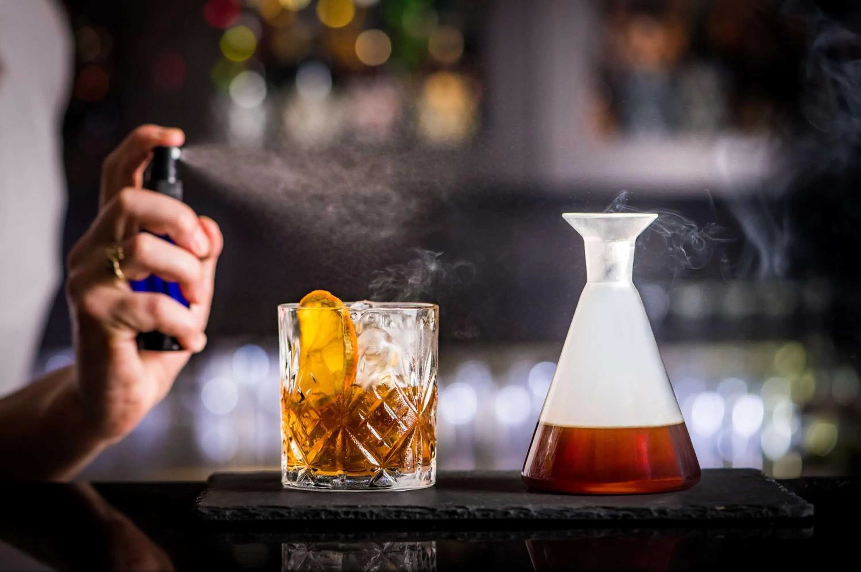 Restaurant/places to eat in Radisson Blu Hotel, Dubai Waterfront