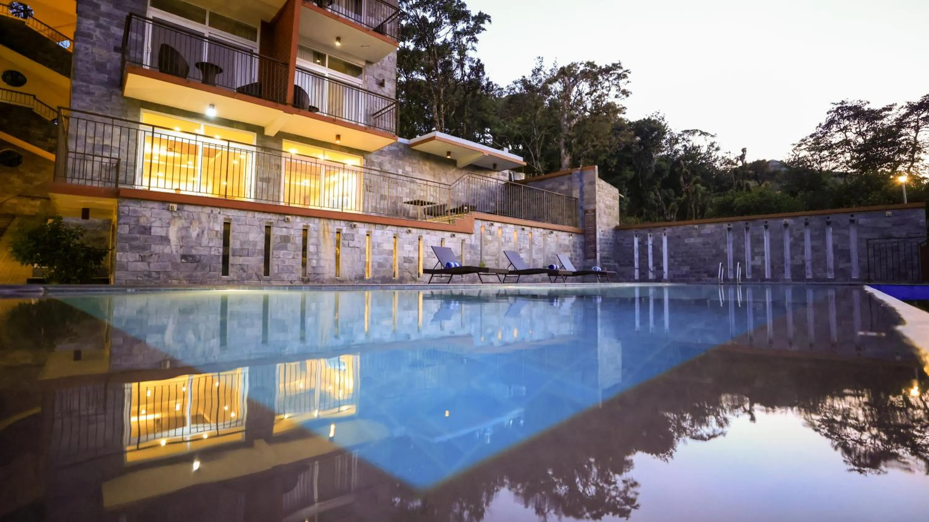 Swimming pool in Shola Crown Resort - Munnar