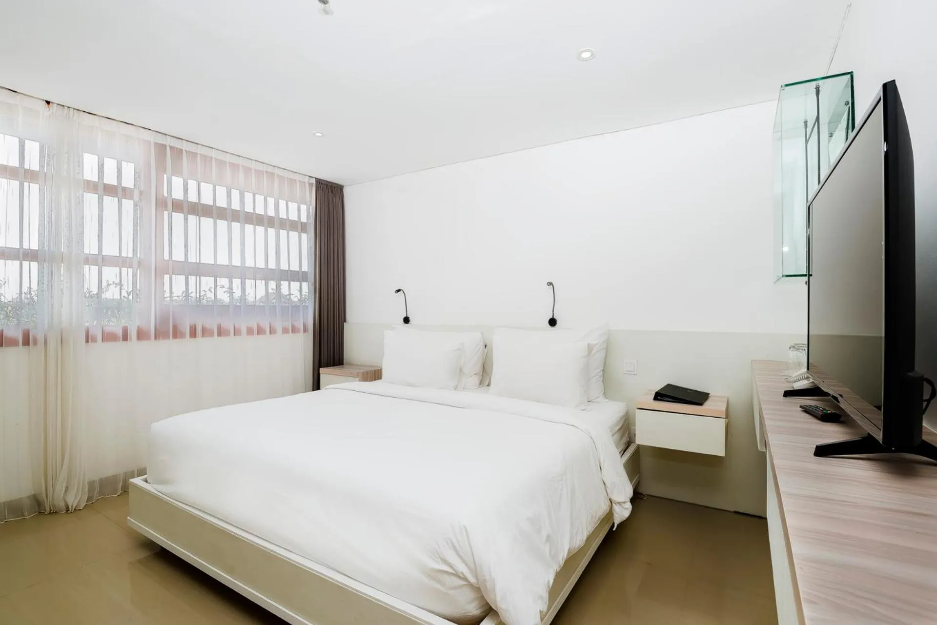 Bedroom, Bed in Imani Suites