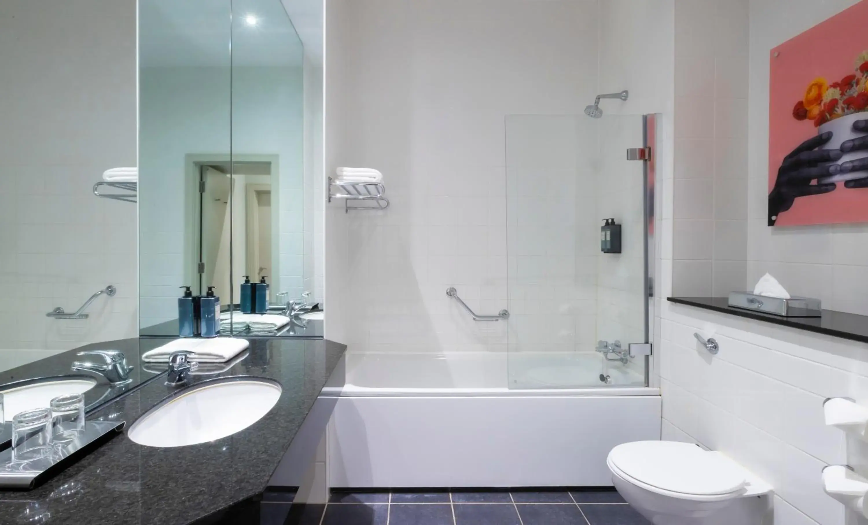 Double Room with Extra Bed in Clayton Hotel & Leisure Club Sligo Double Room with Extra Bed in Clayton Hotel & Leisure Club Sligo