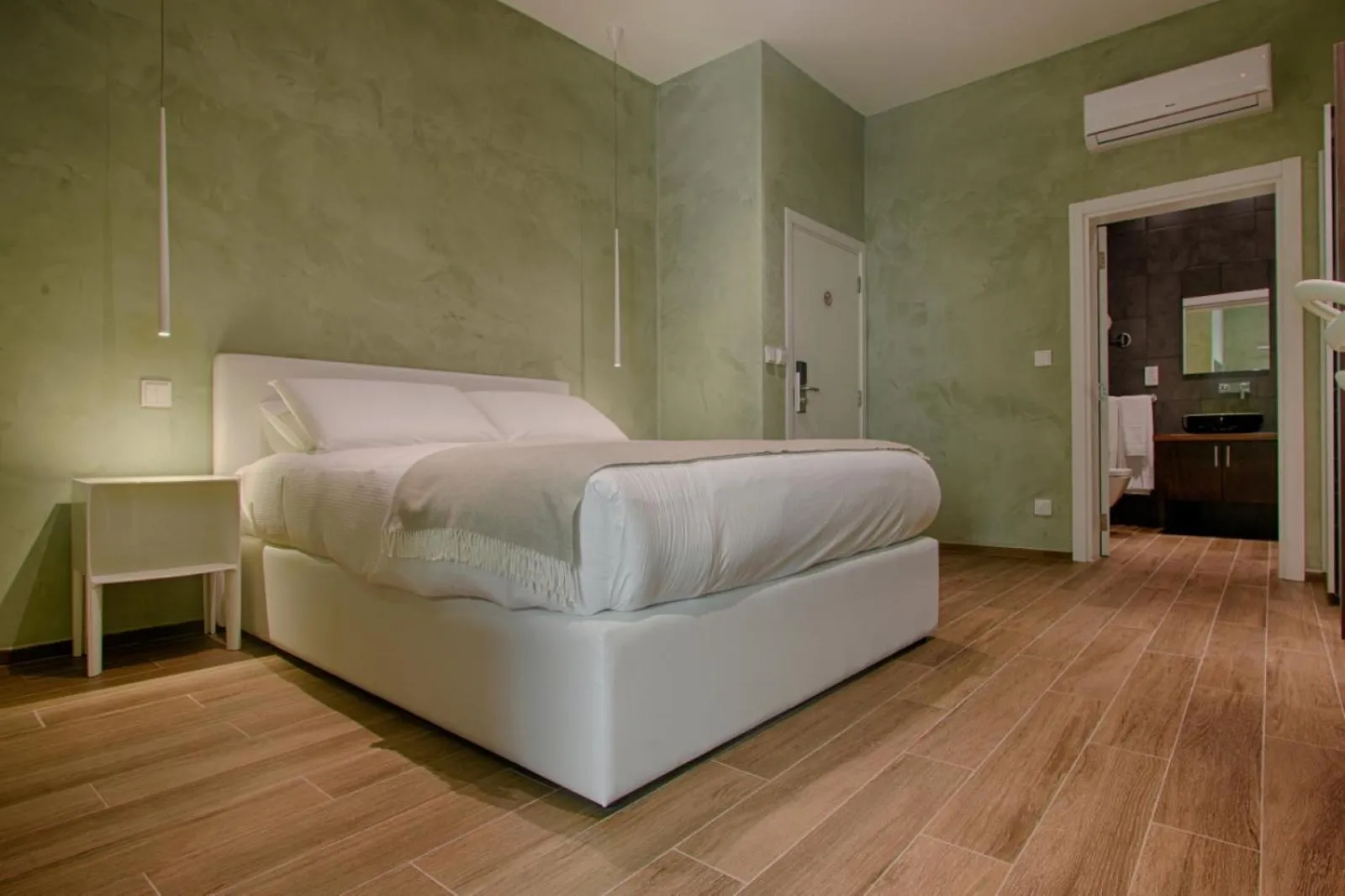 Bed in Quaint Boutique Hotel Sannat