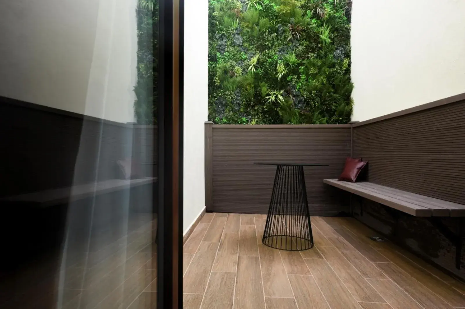 Comfort Room in Quaint Boutique Hotel Sannat Comfort Room in Quaint Boutique Hotel Sannat