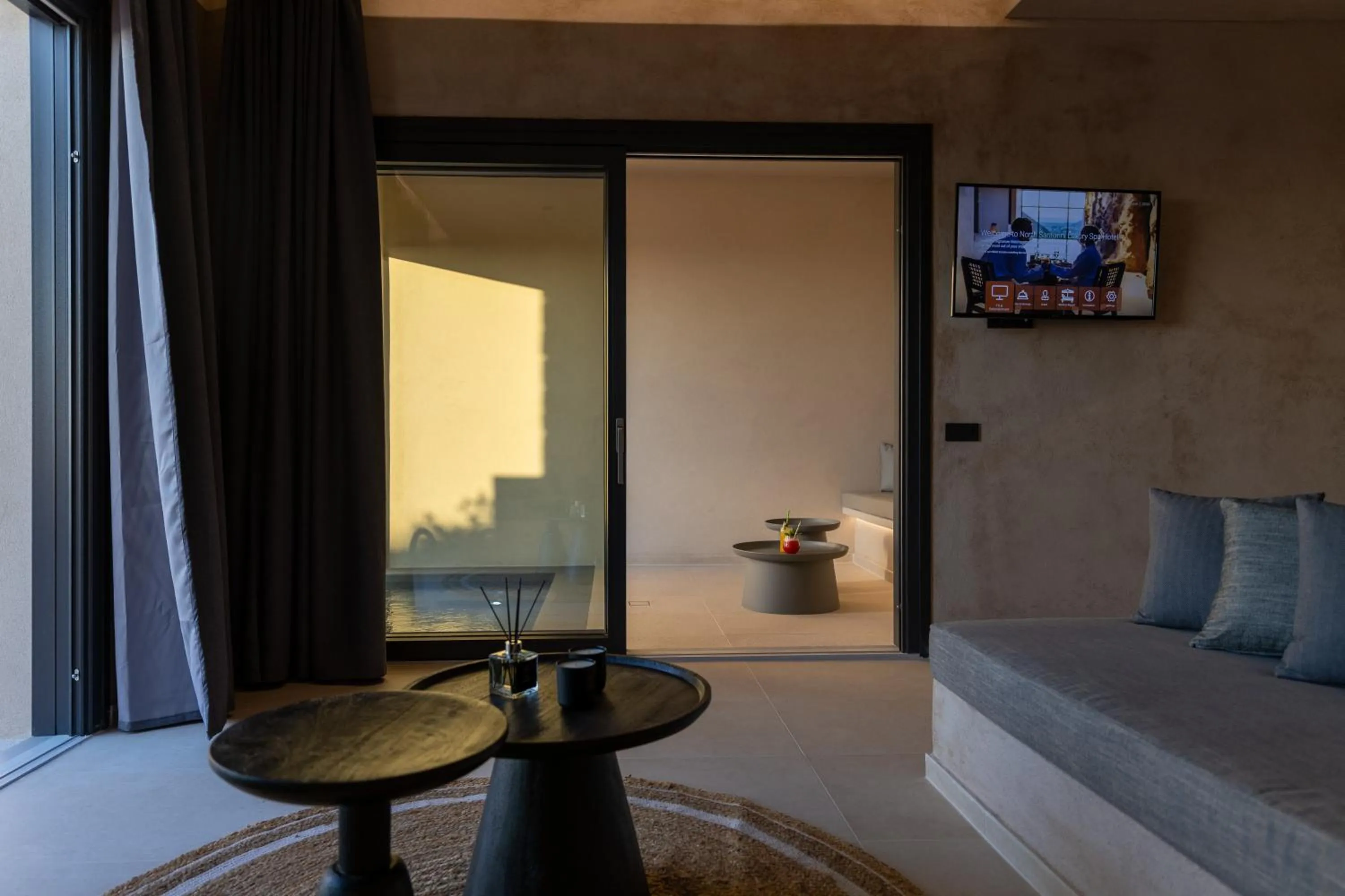 Balcony/Terrace, Bed in North Santorini - A Luxury Spa Hotel