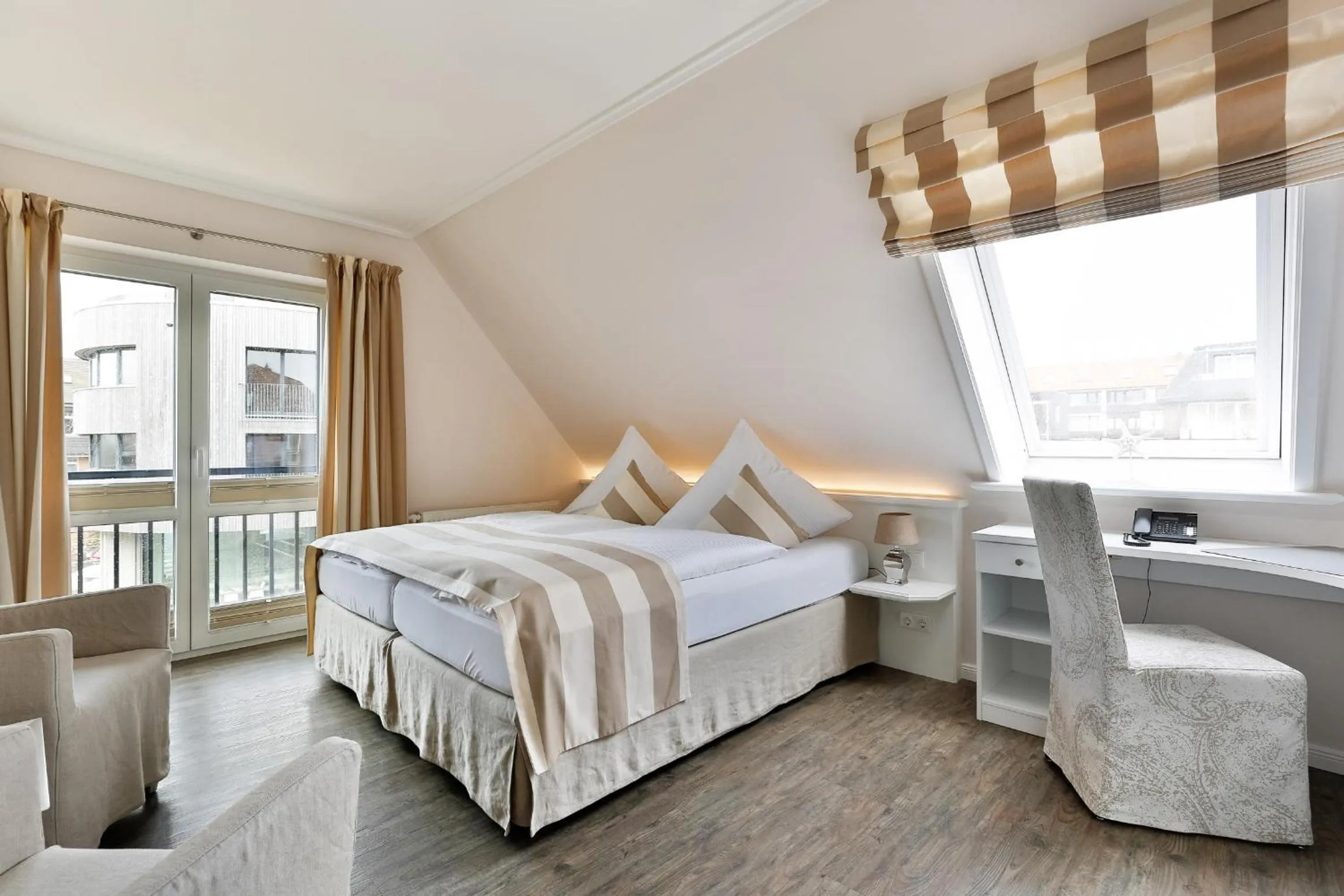 Photo of the whole room, Bed in Hotel Uthland