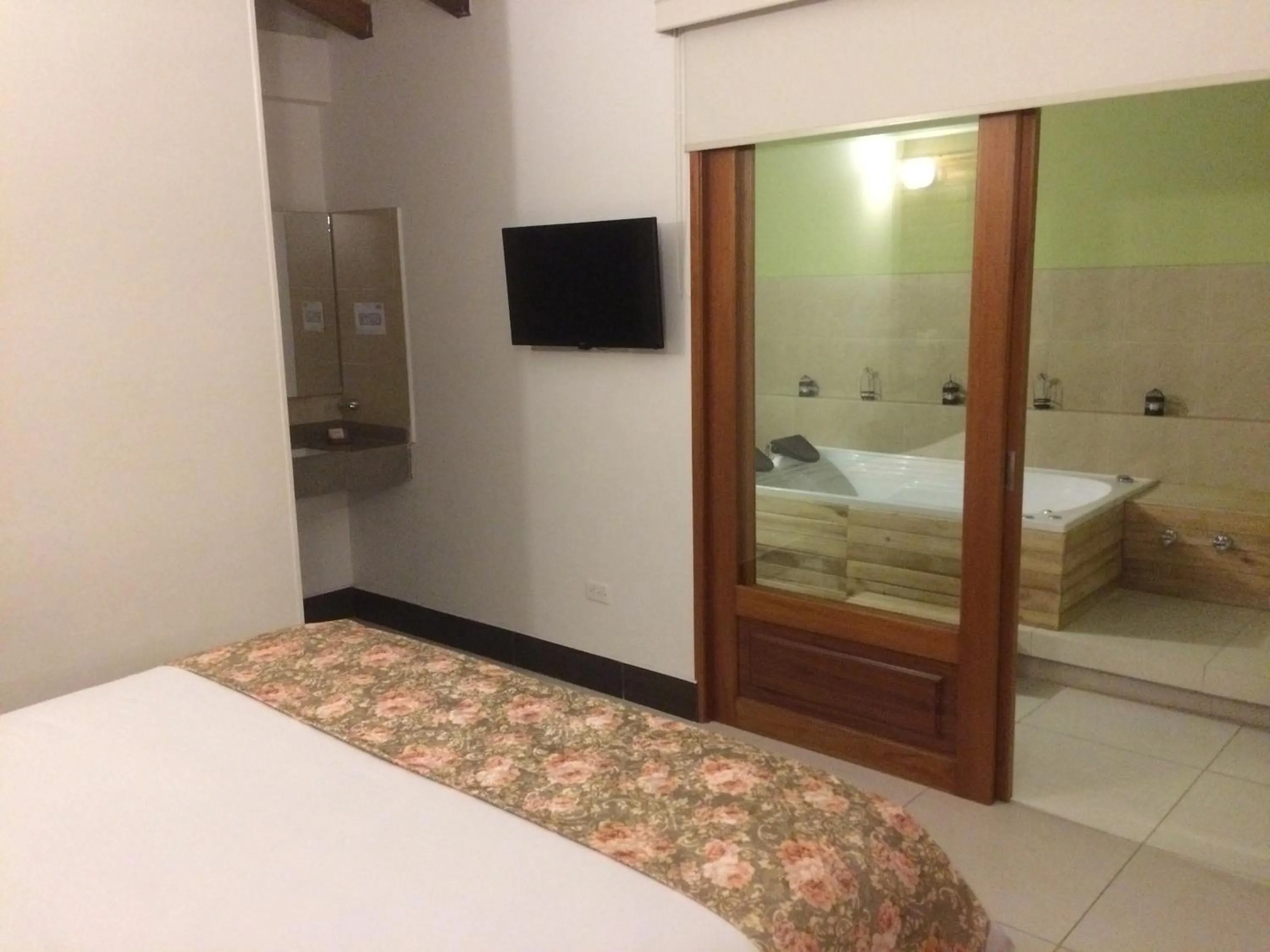 Bed in Hotel El Giro