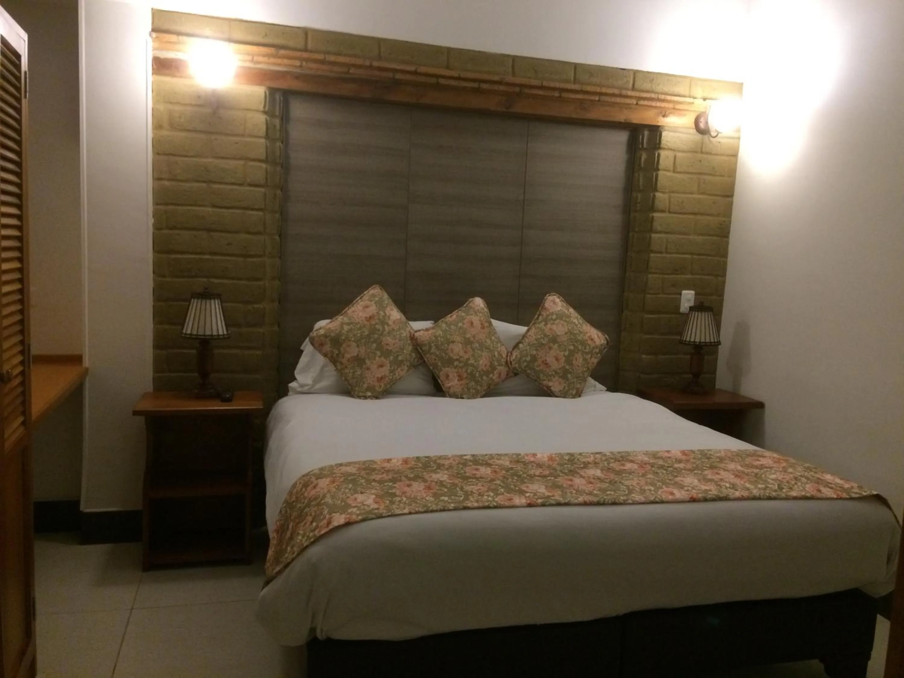 Bed in Hotel El Giro