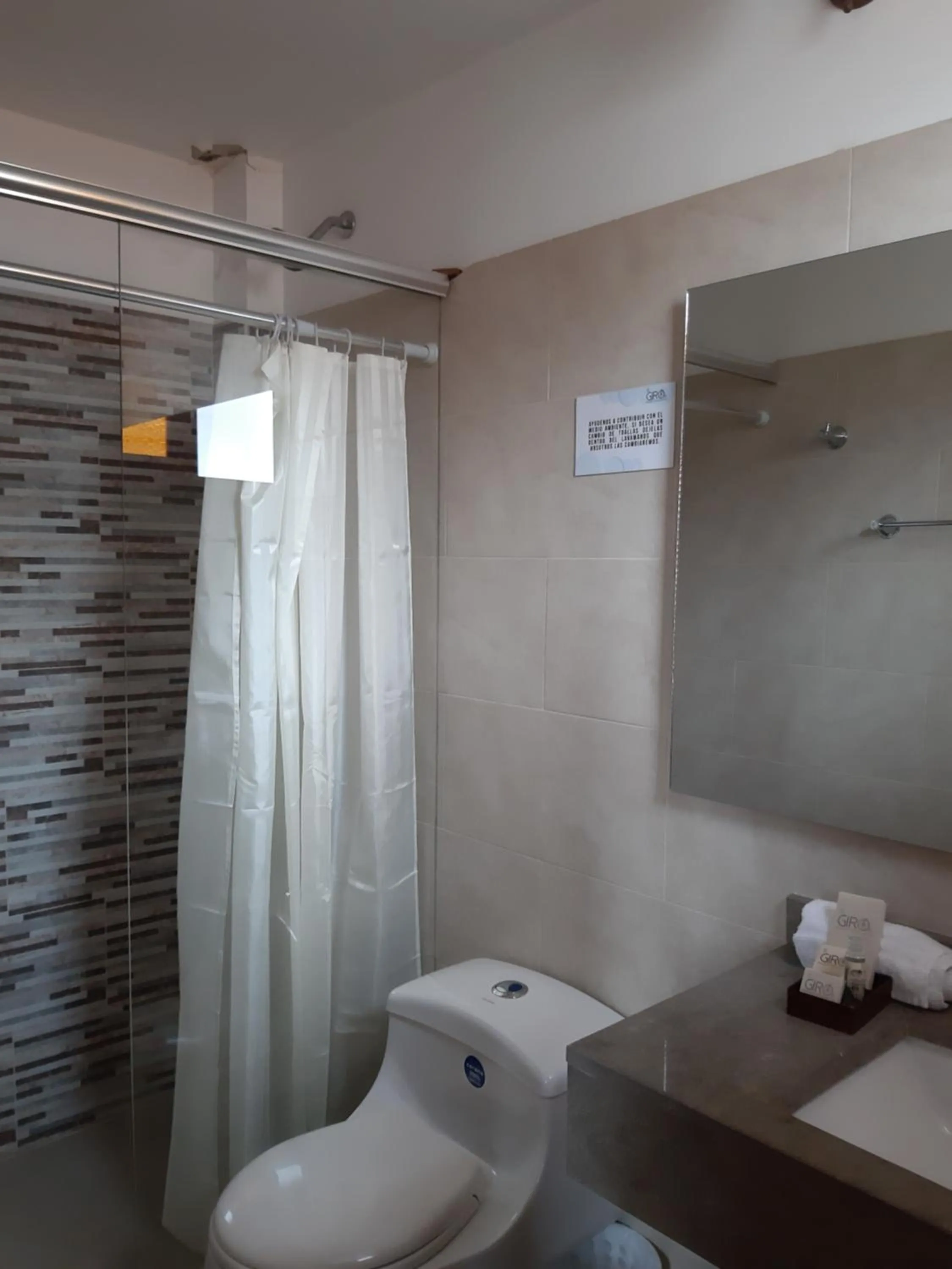 Bathroom in Hotel El Giro