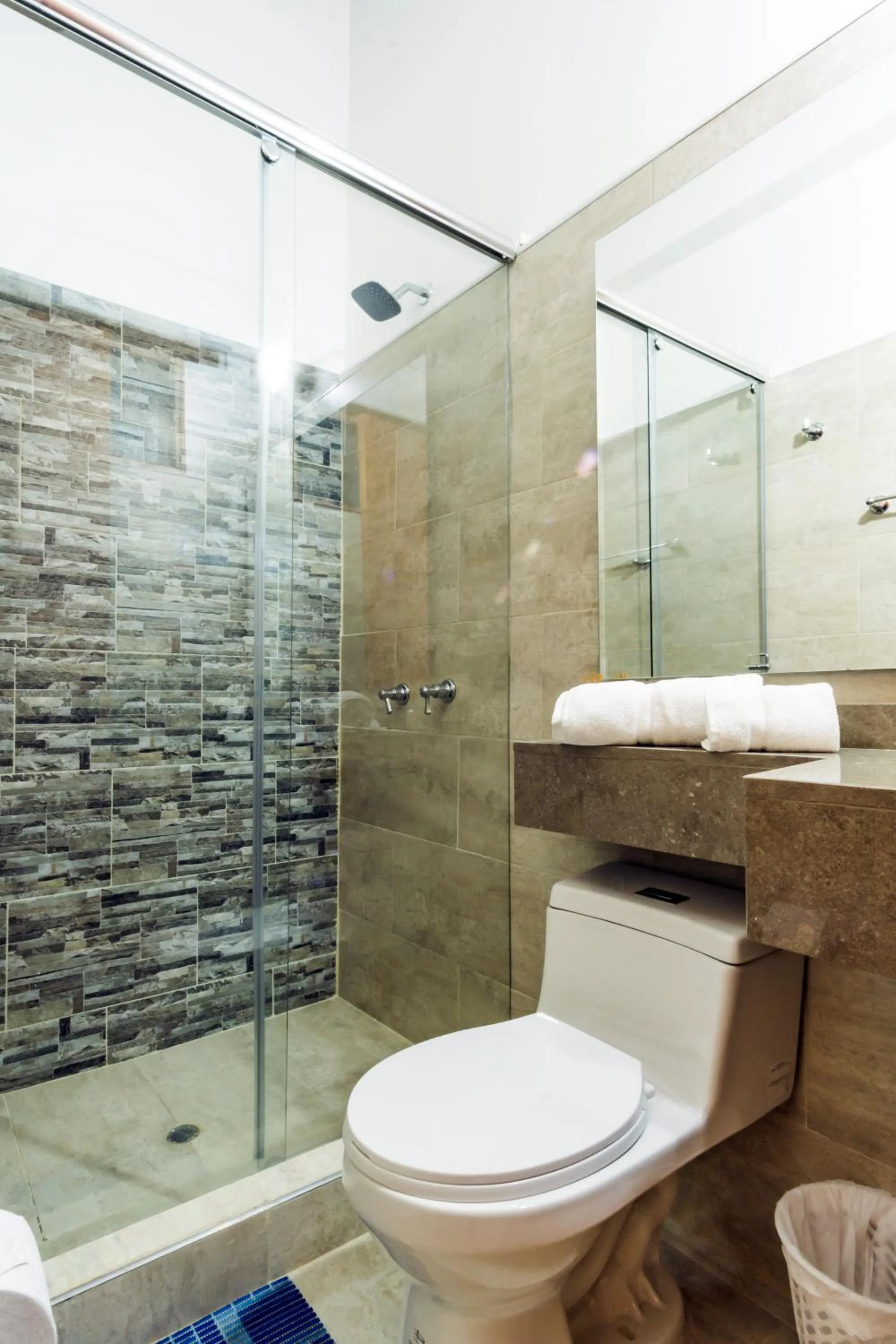 Bathroom in Hotel El Giro