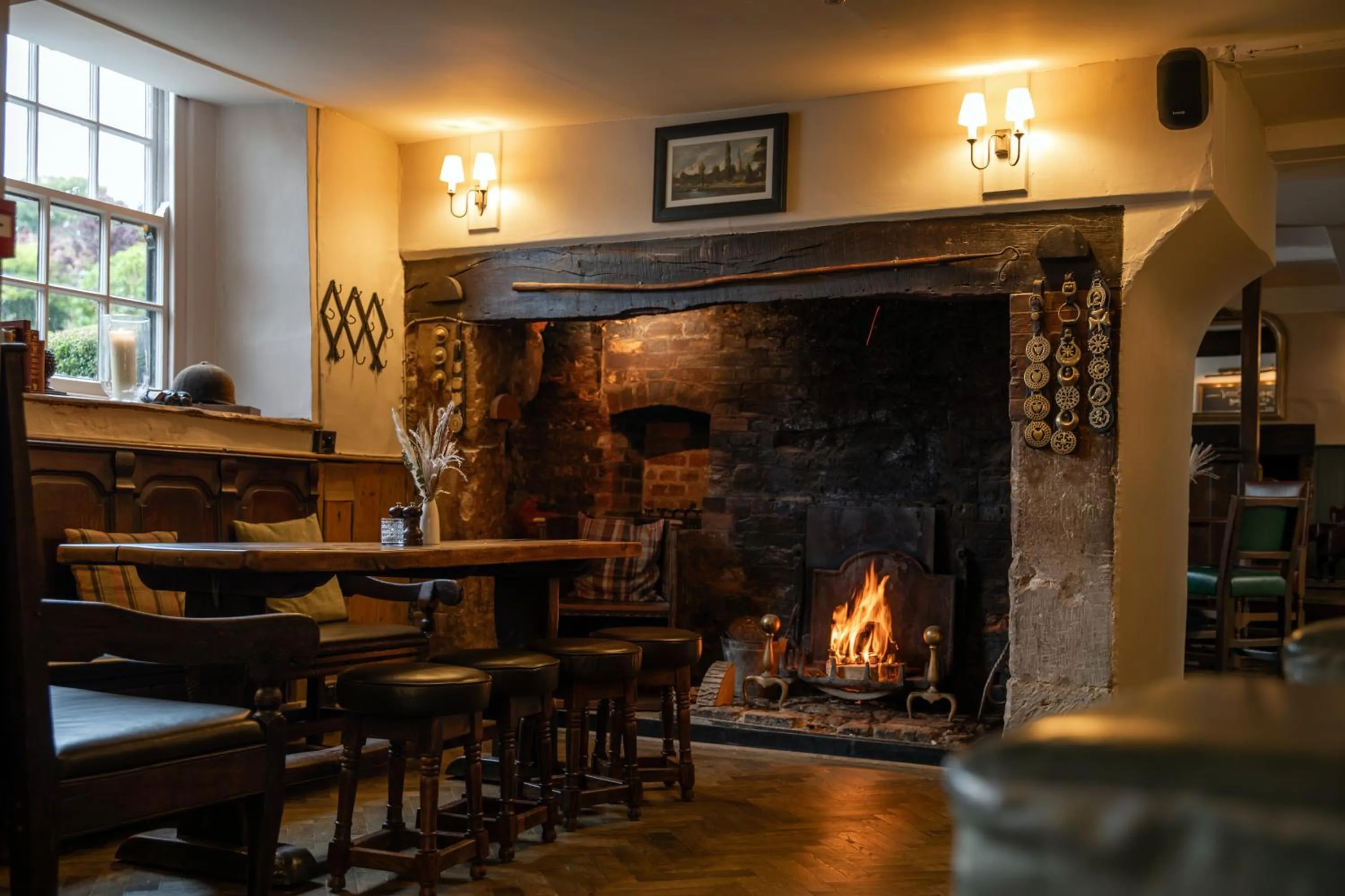 Lounge or bar in The Lamb Inn