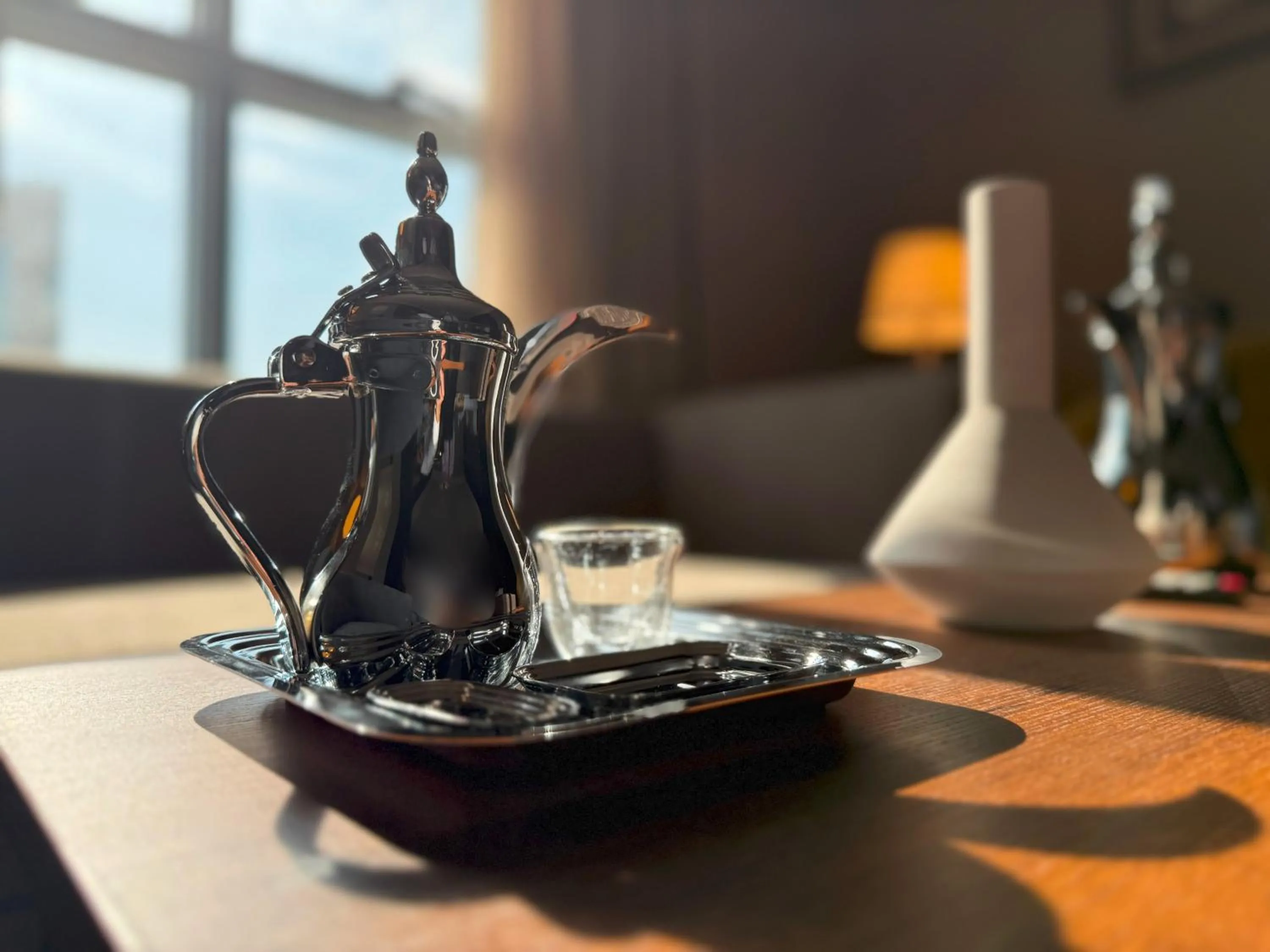 Restaurant/places to eat in Crown Town Hotel