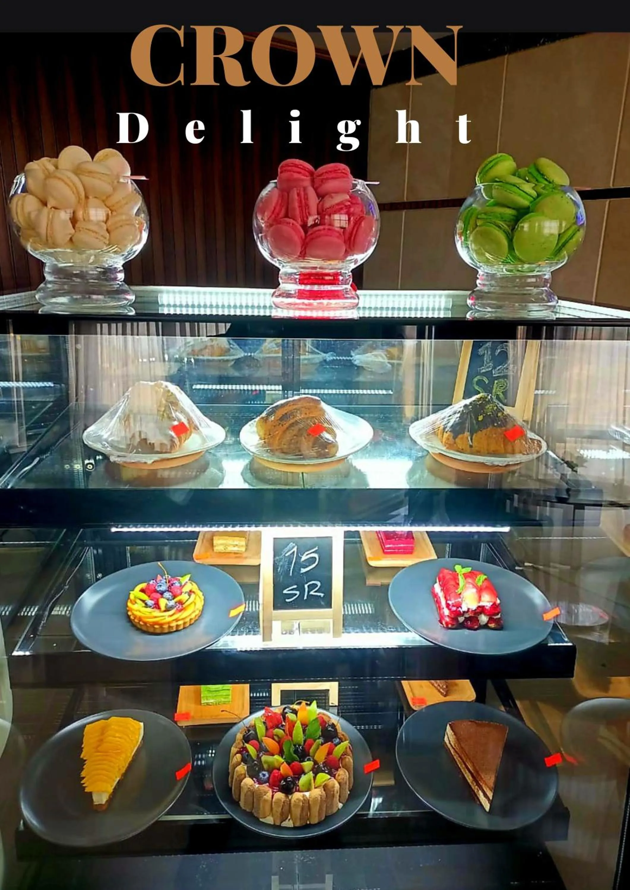 Lounge or bar in Crown Town Hotel