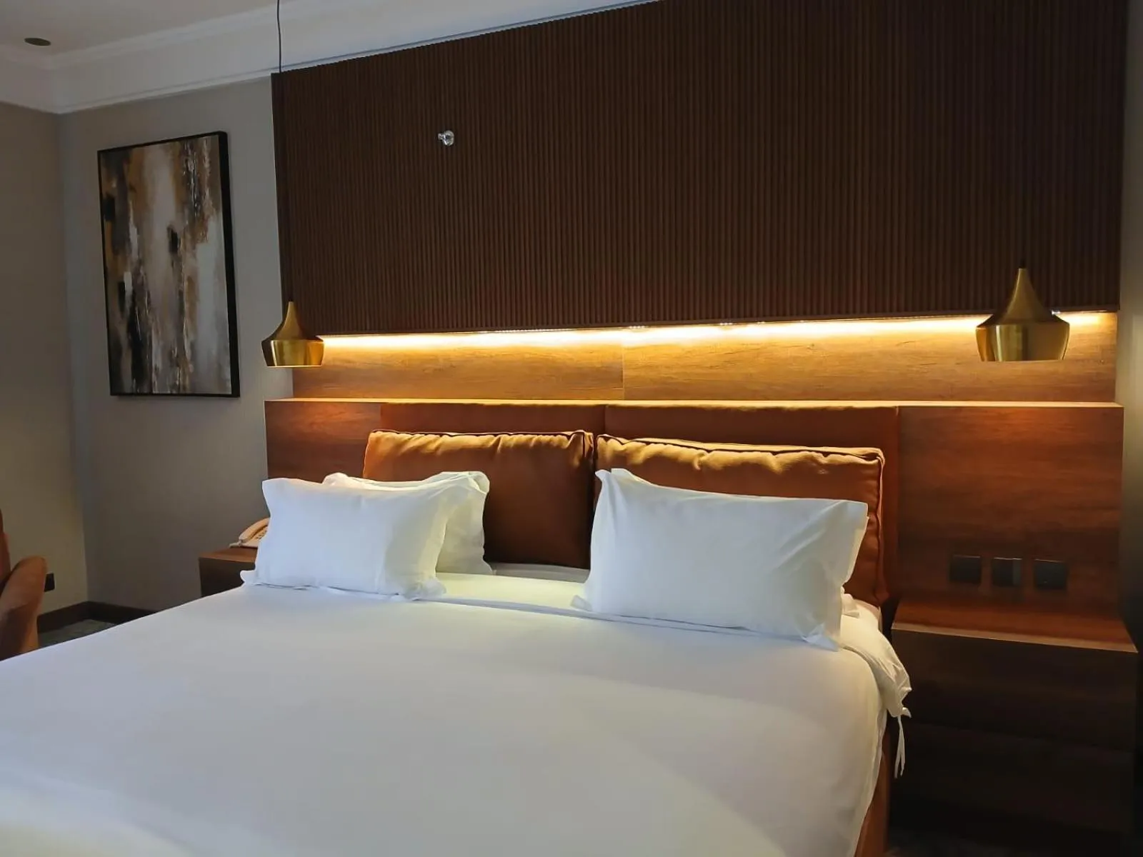 Bedroom, Bed in Crown Town Hotel