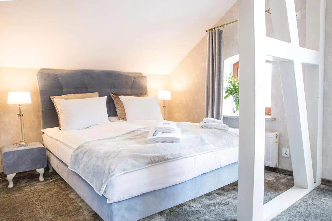 Bed in Villa Mistral