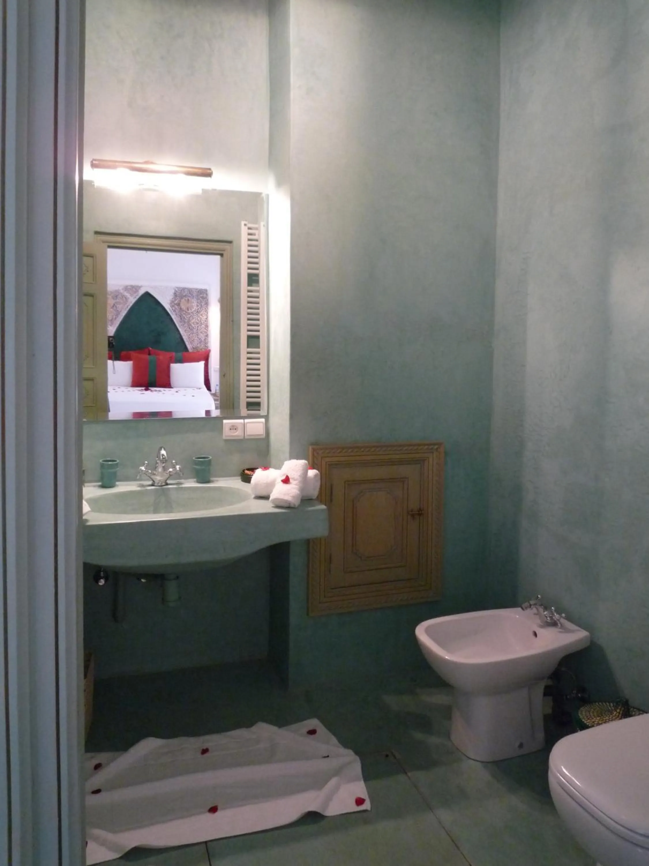 Bathroom in Riad Azahar