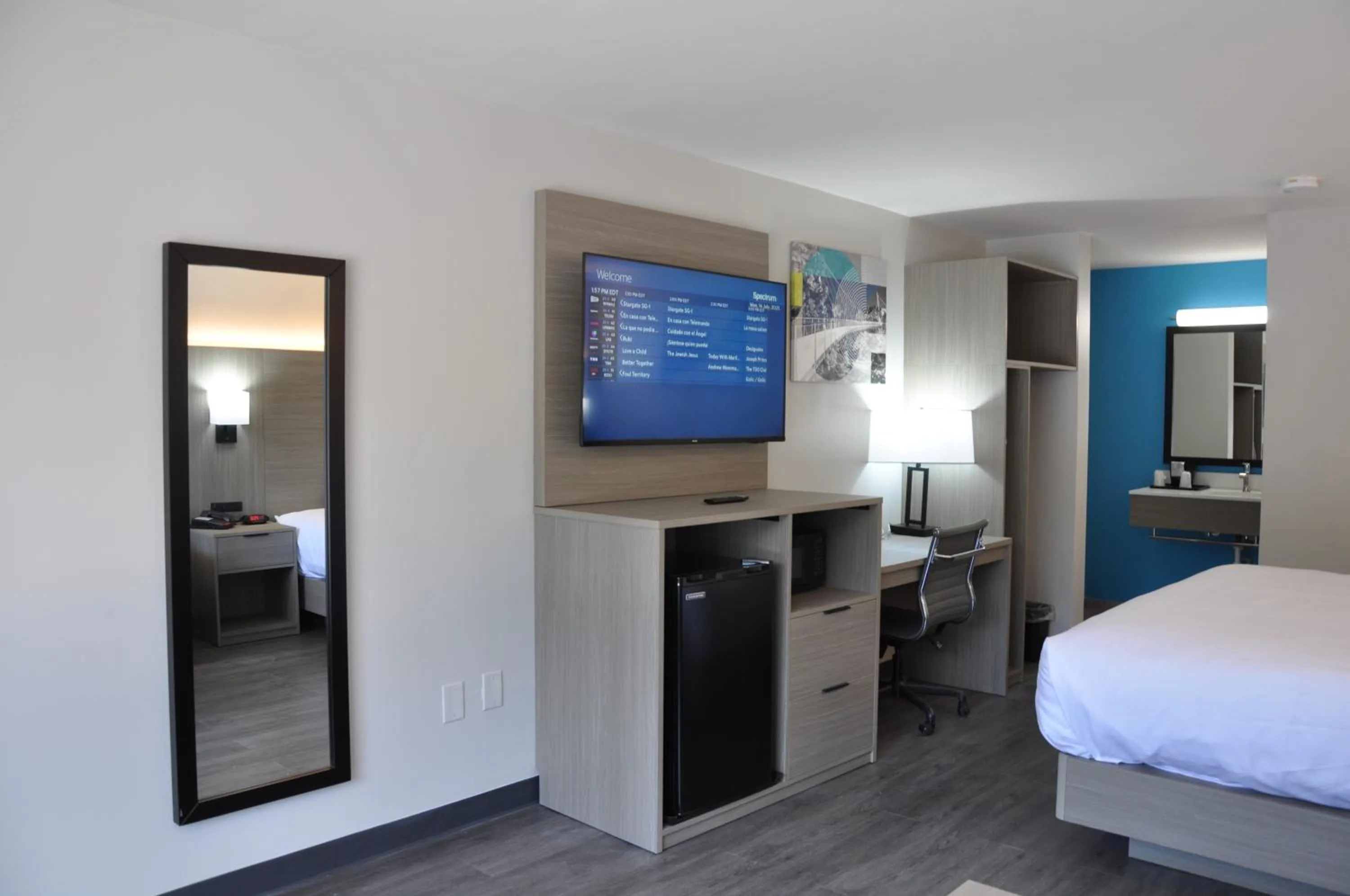 Bed in Best Western Greenville Airport