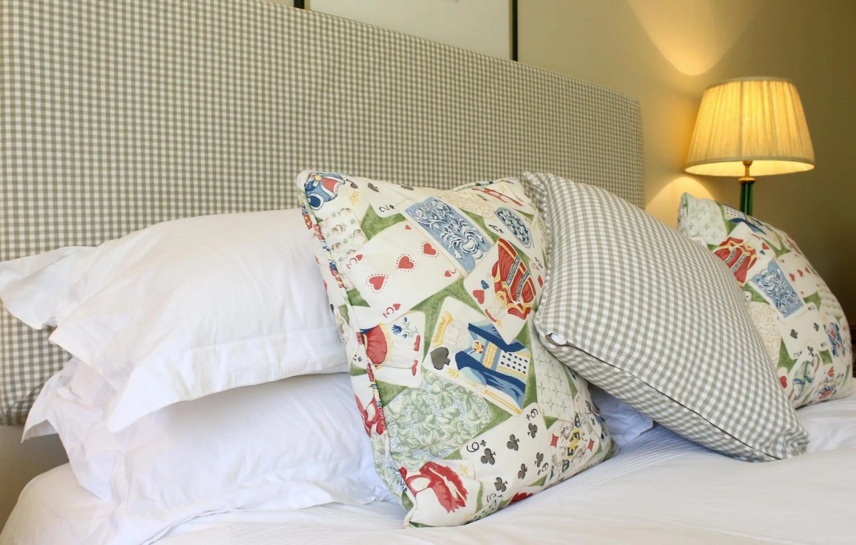 Bed in Aylworth Manor