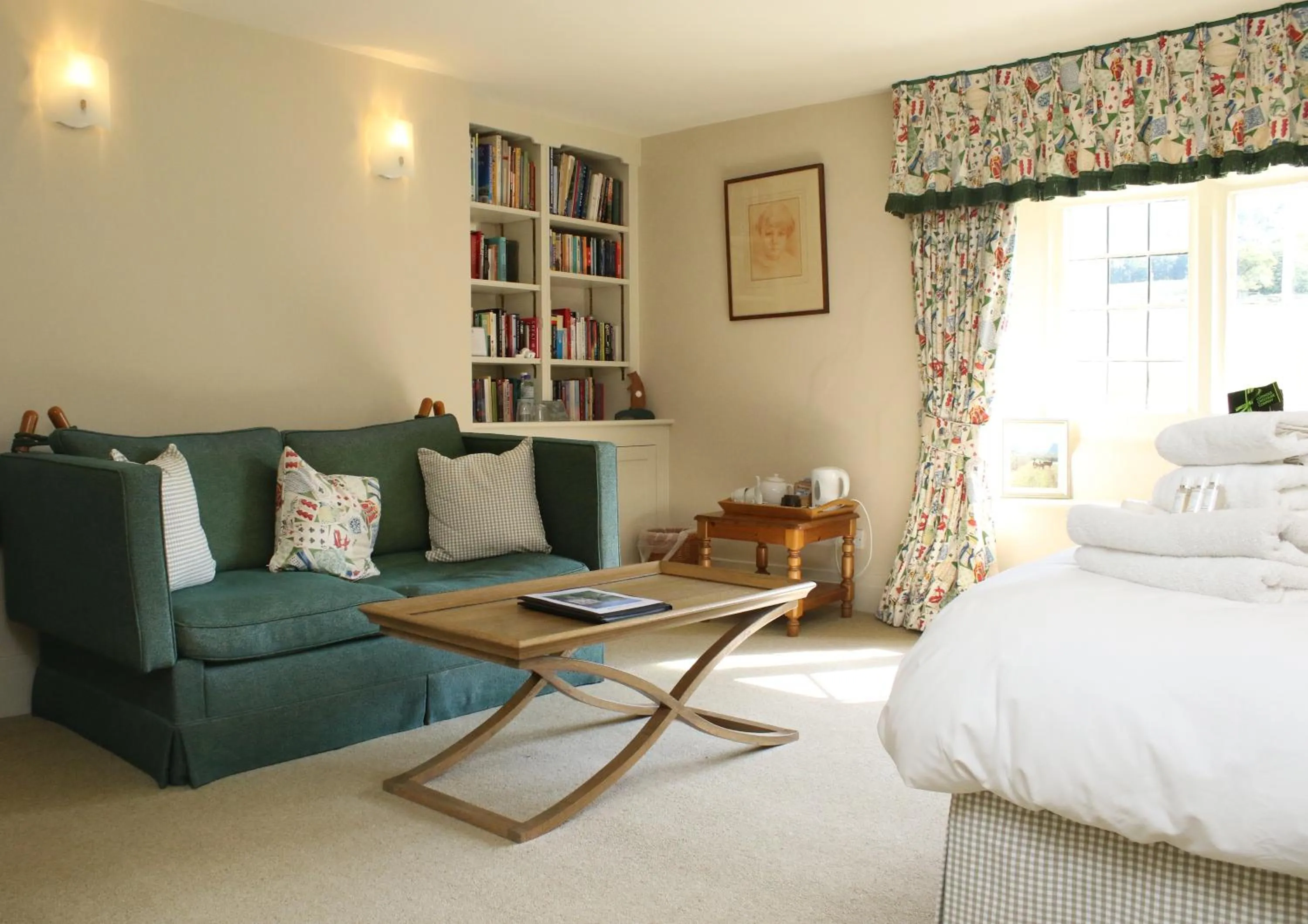 Bed in Aylworth Manor