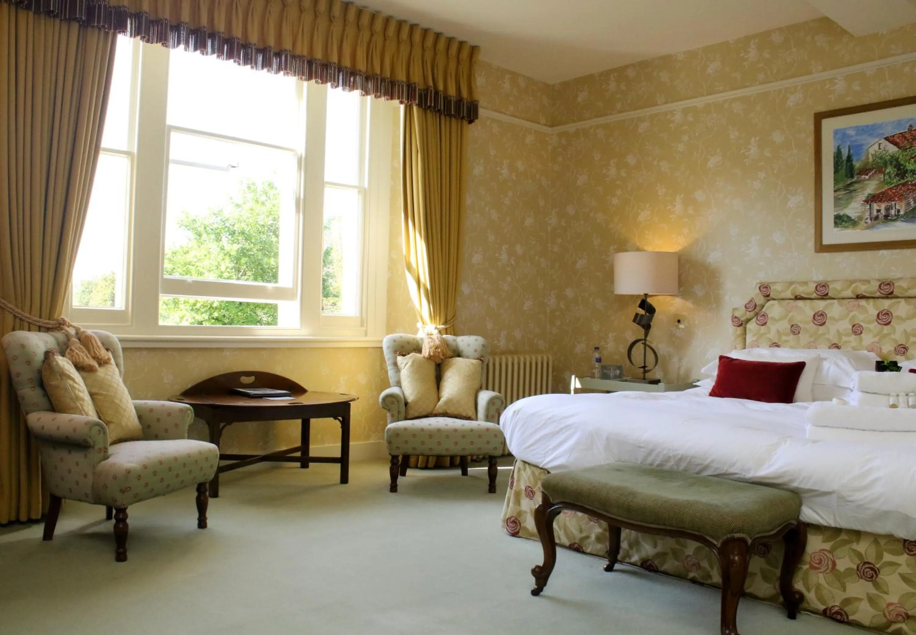 Bed in Aylworth Manor