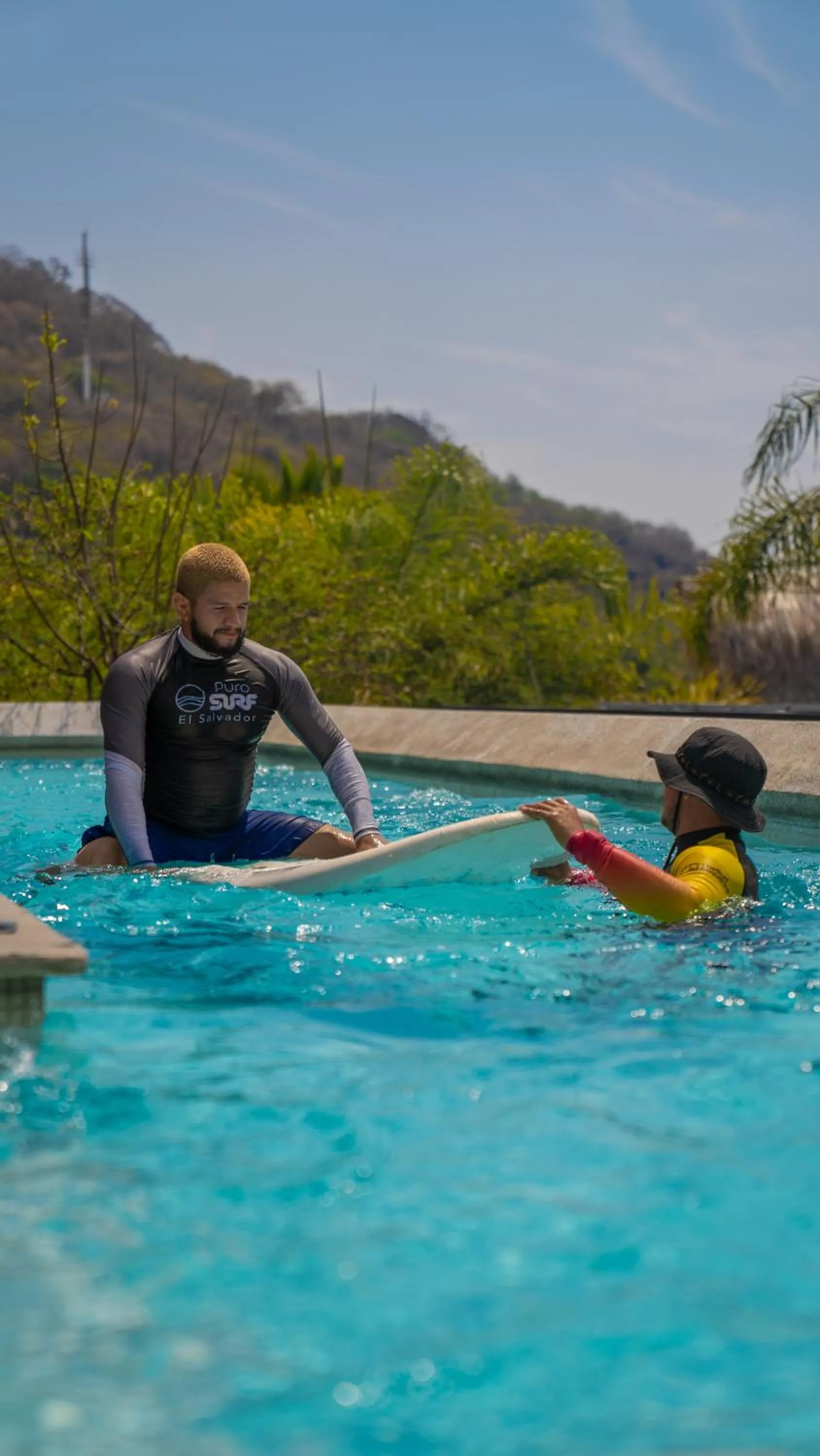 Puro Surf Hotel & Performance Academy