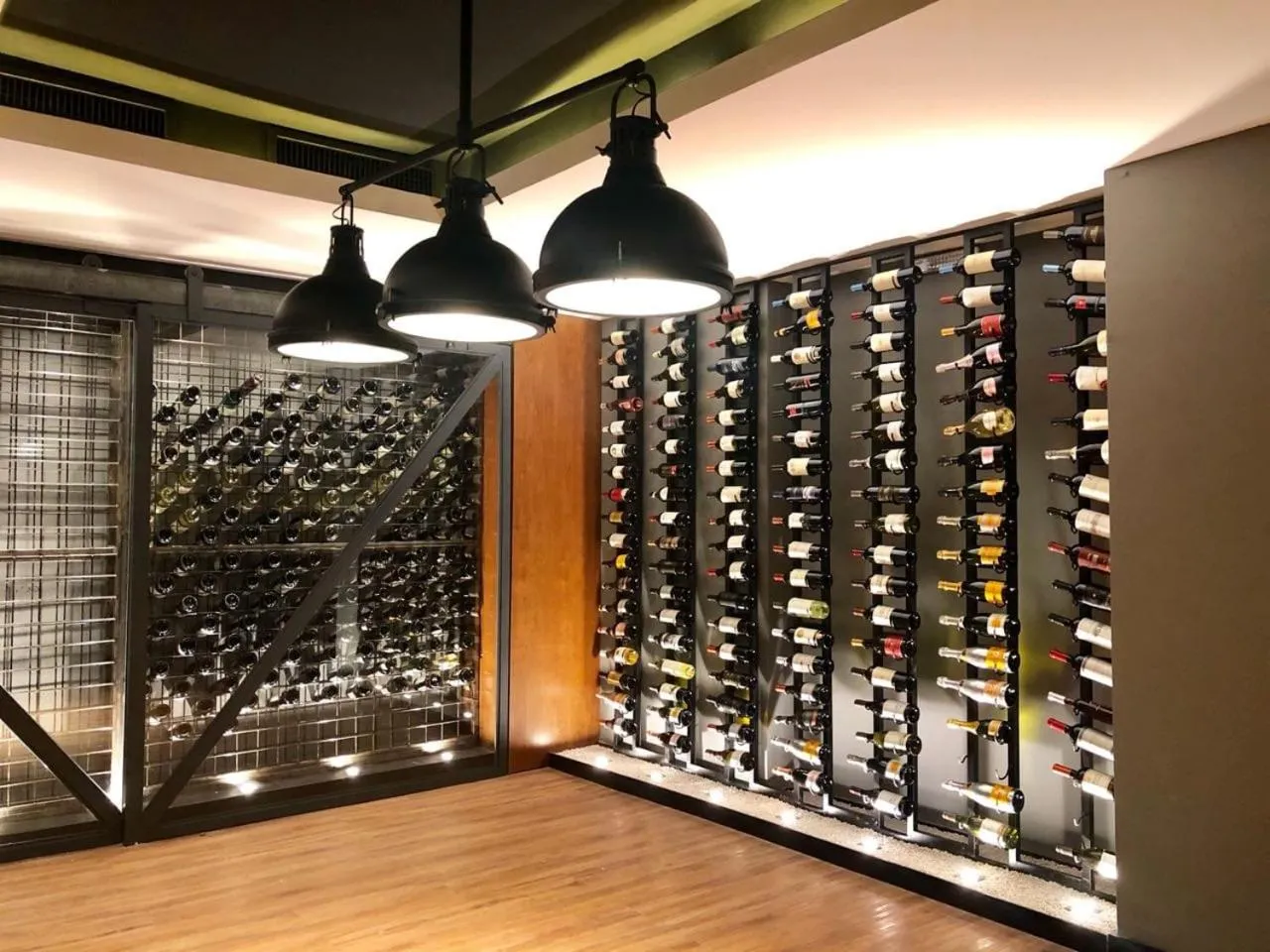 Area and facilities in Five Hotel & Residences