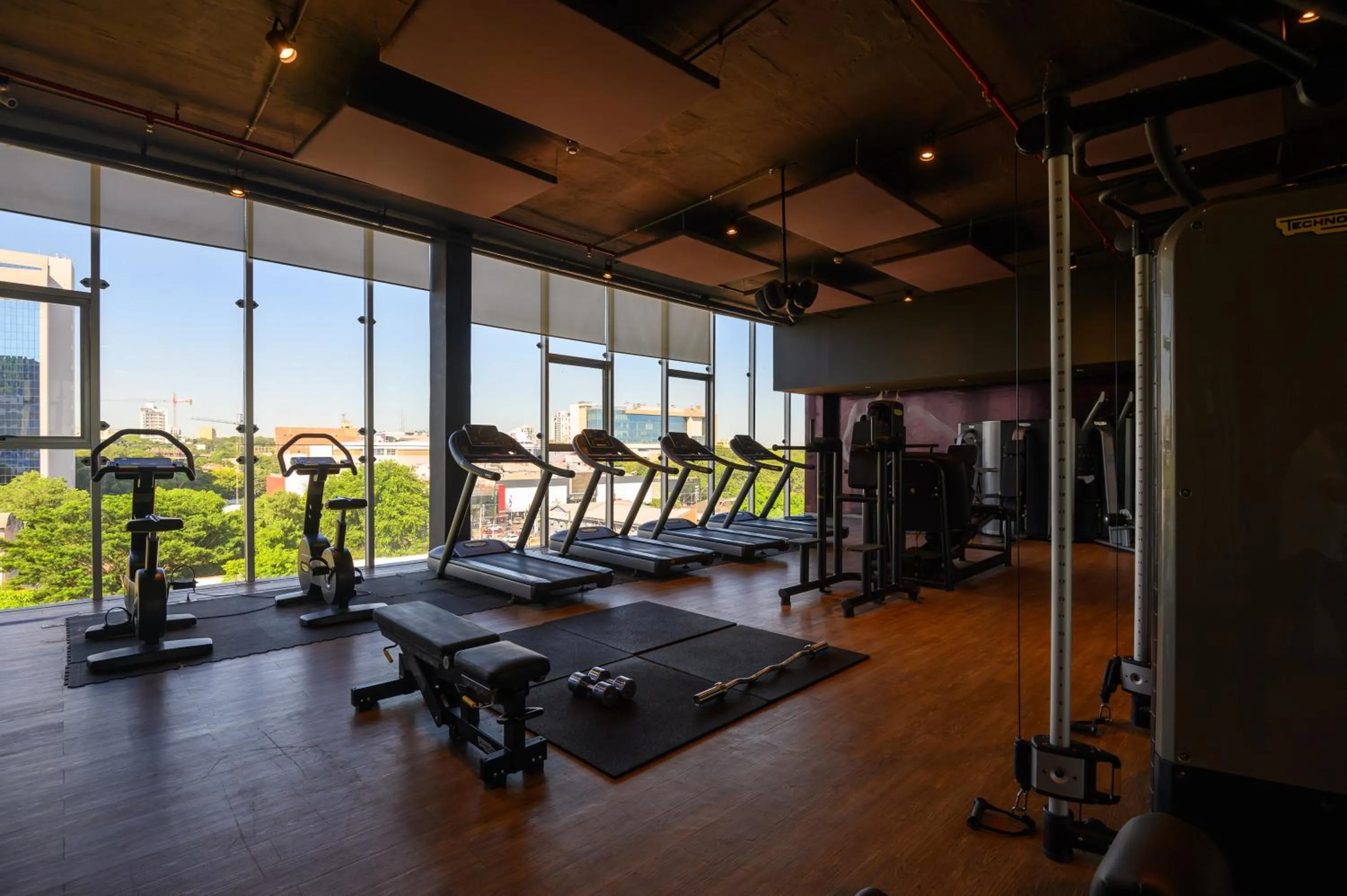 Fitness centre/facilities in Five Hotel & Residences