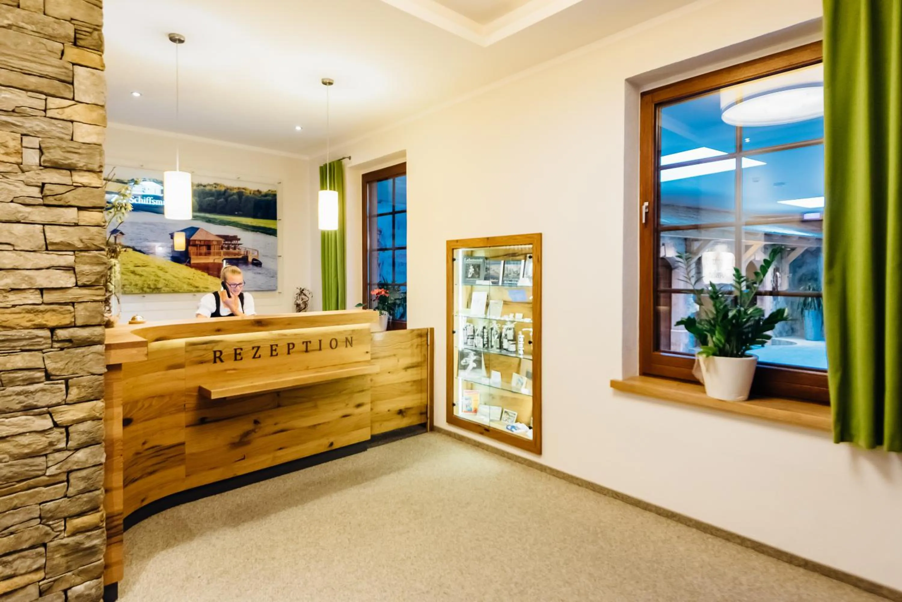 Lobby or reception in Erlebnishotel "Zur Schiffsmühle" GmbH