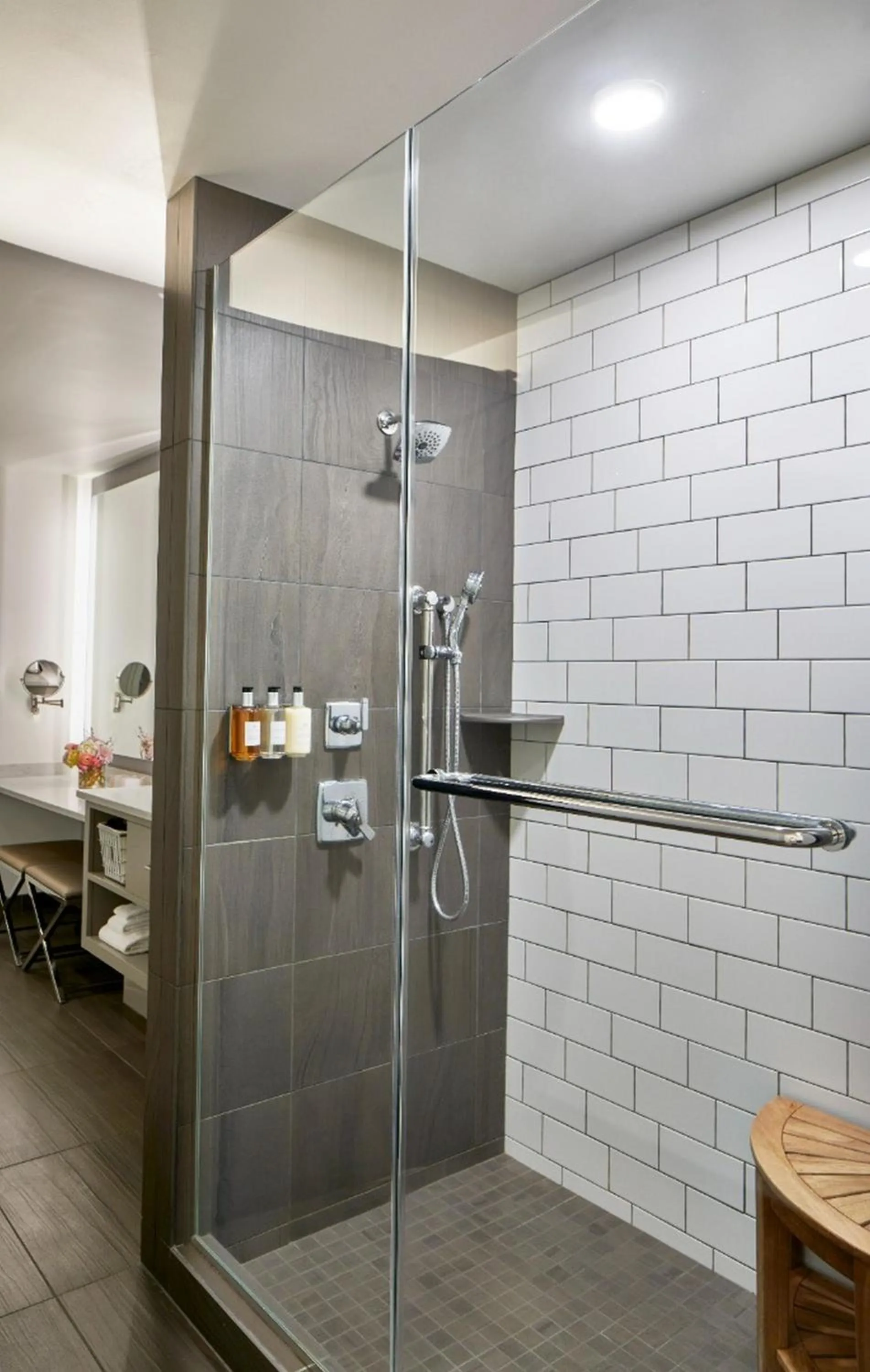 Bathroom in The Hotel Landing