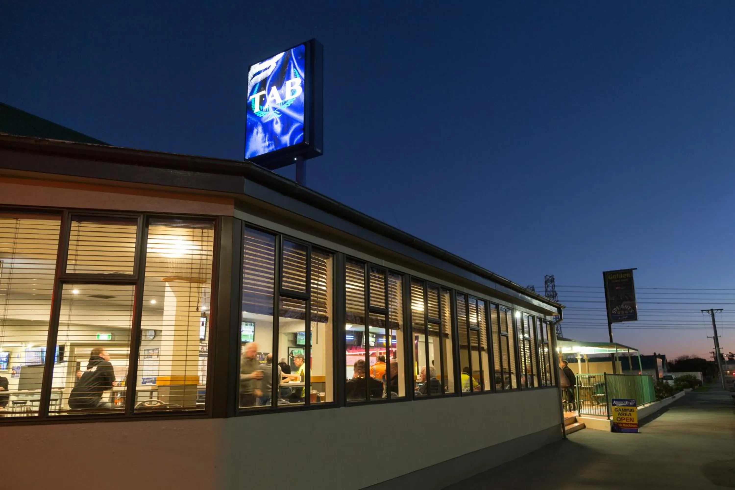 Property building in Racecourse Hotel and Motor Lodge