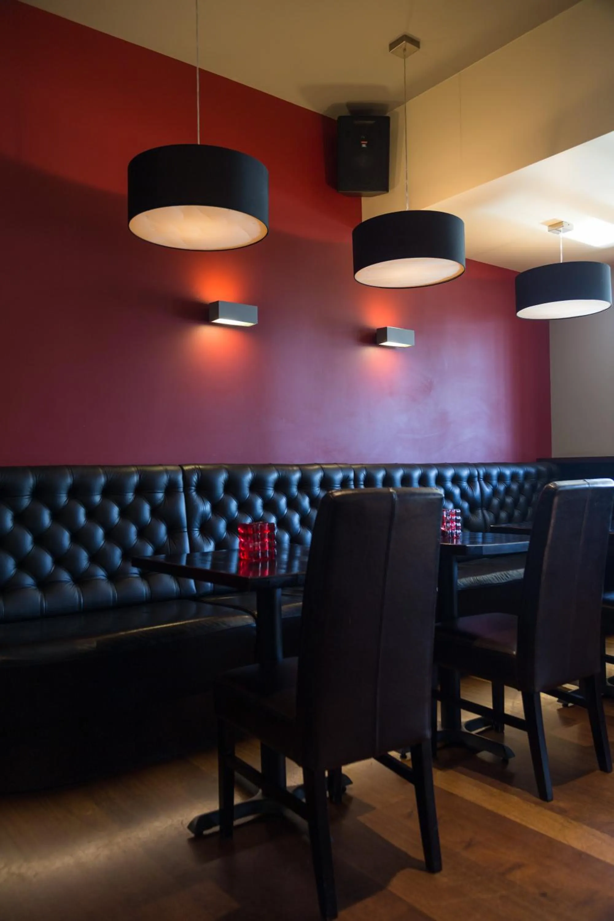 Restaurant/places to eat in Racecourse Hotel and Motor Lodge