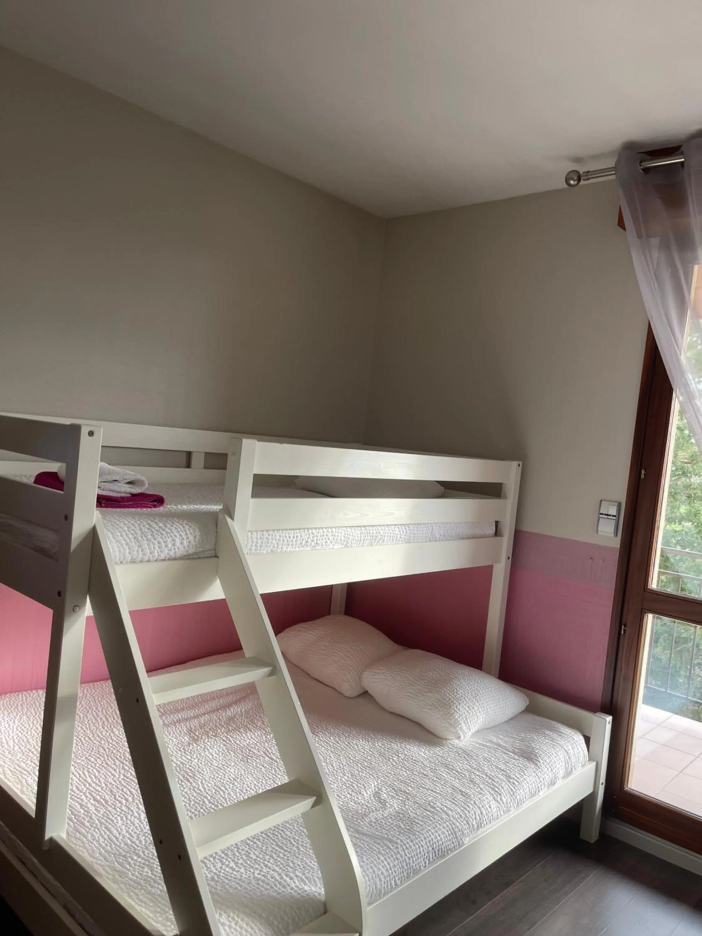 Bed in Relais Vosgien - Hôtel Restaurant "la Table de Sophia"