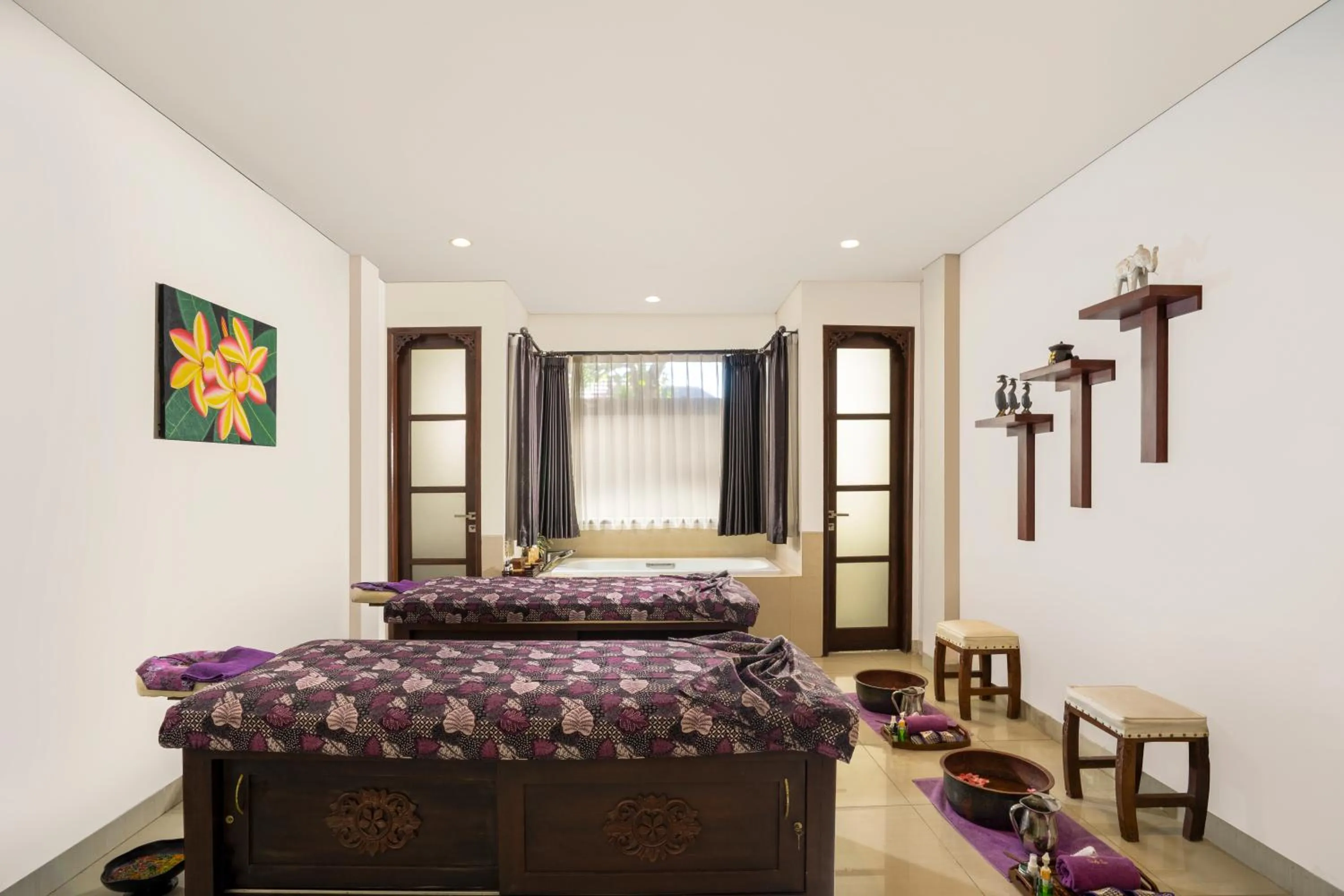 Spa and wellness centre/facilities, Bed in Royal Tulip Springhill Resort Jimbaran