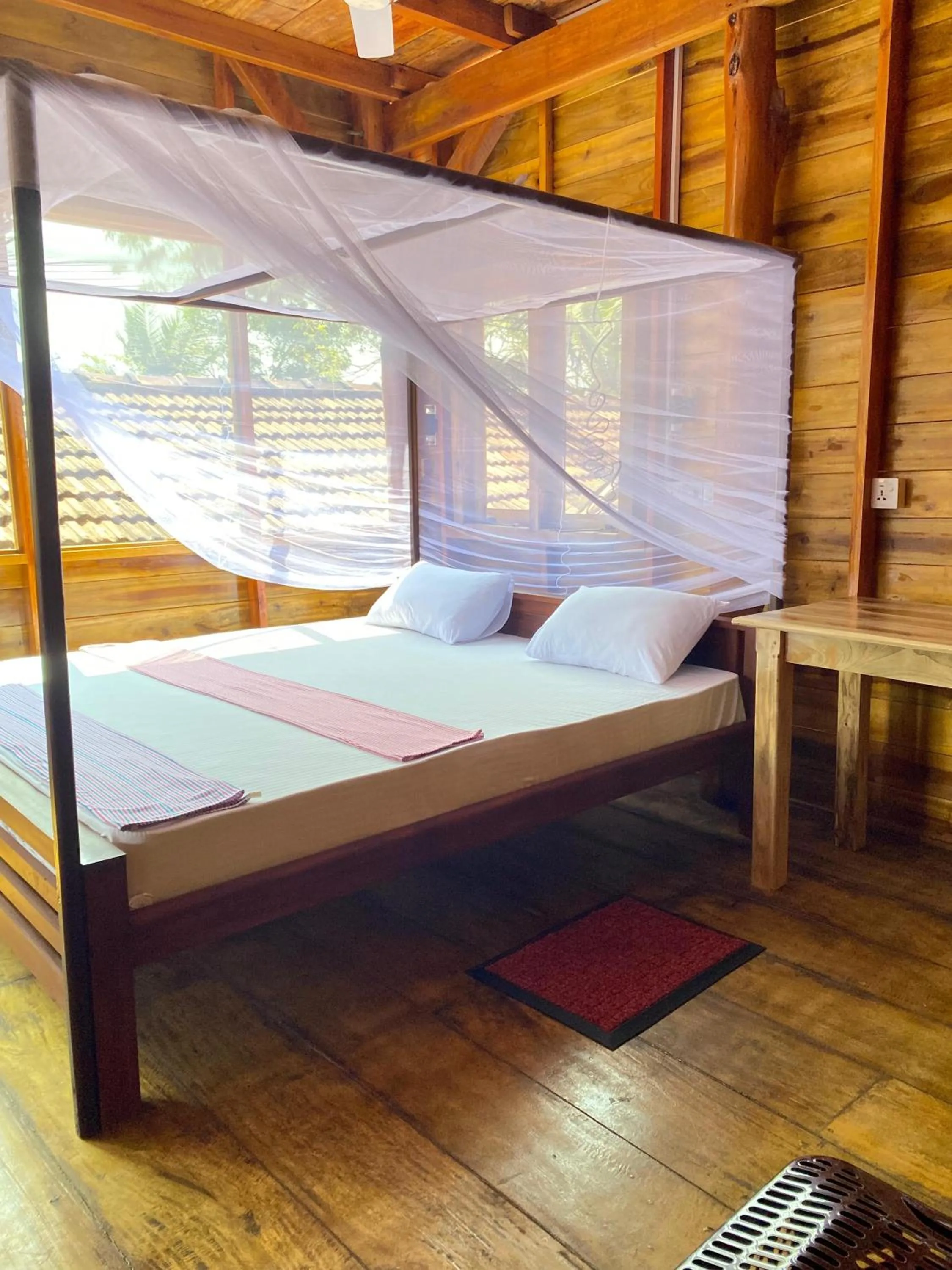 Photo of the whole room, Bed in Surf Beach Hotel