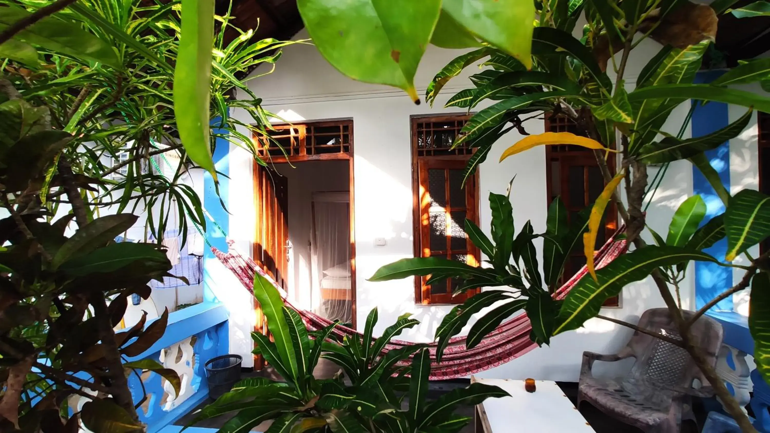 Deluxe Triple Room in Surf Beach Hotel Deluxe Triple Room in Surf Beach Hotel