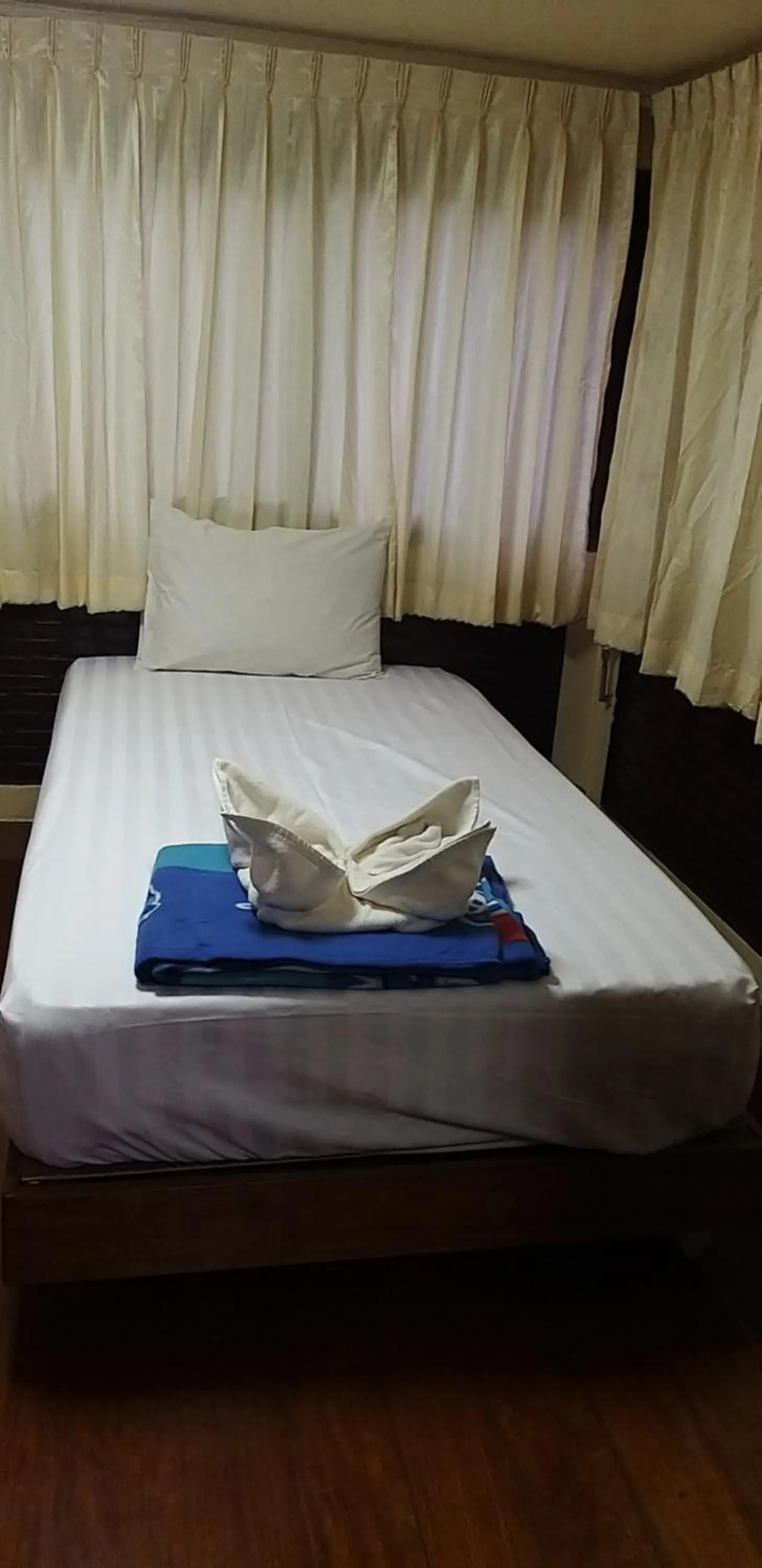 Bed in Ratmanee House