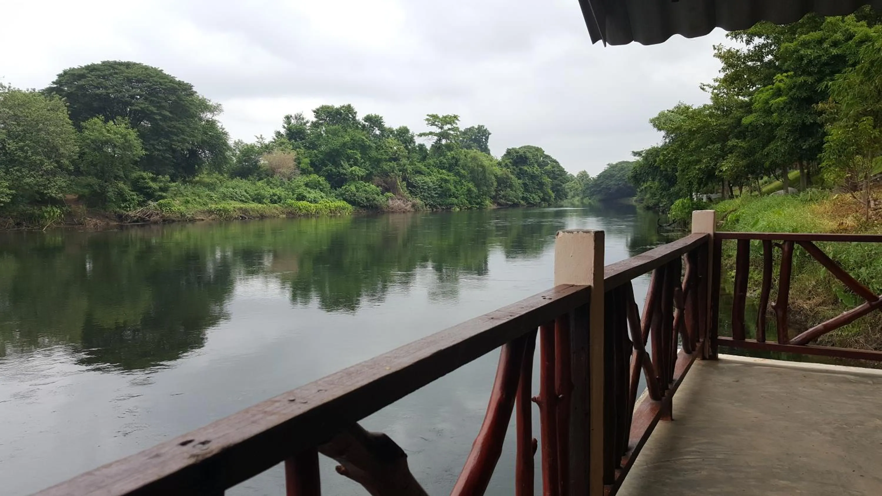 Balcony/Terrace in Ratmanee House